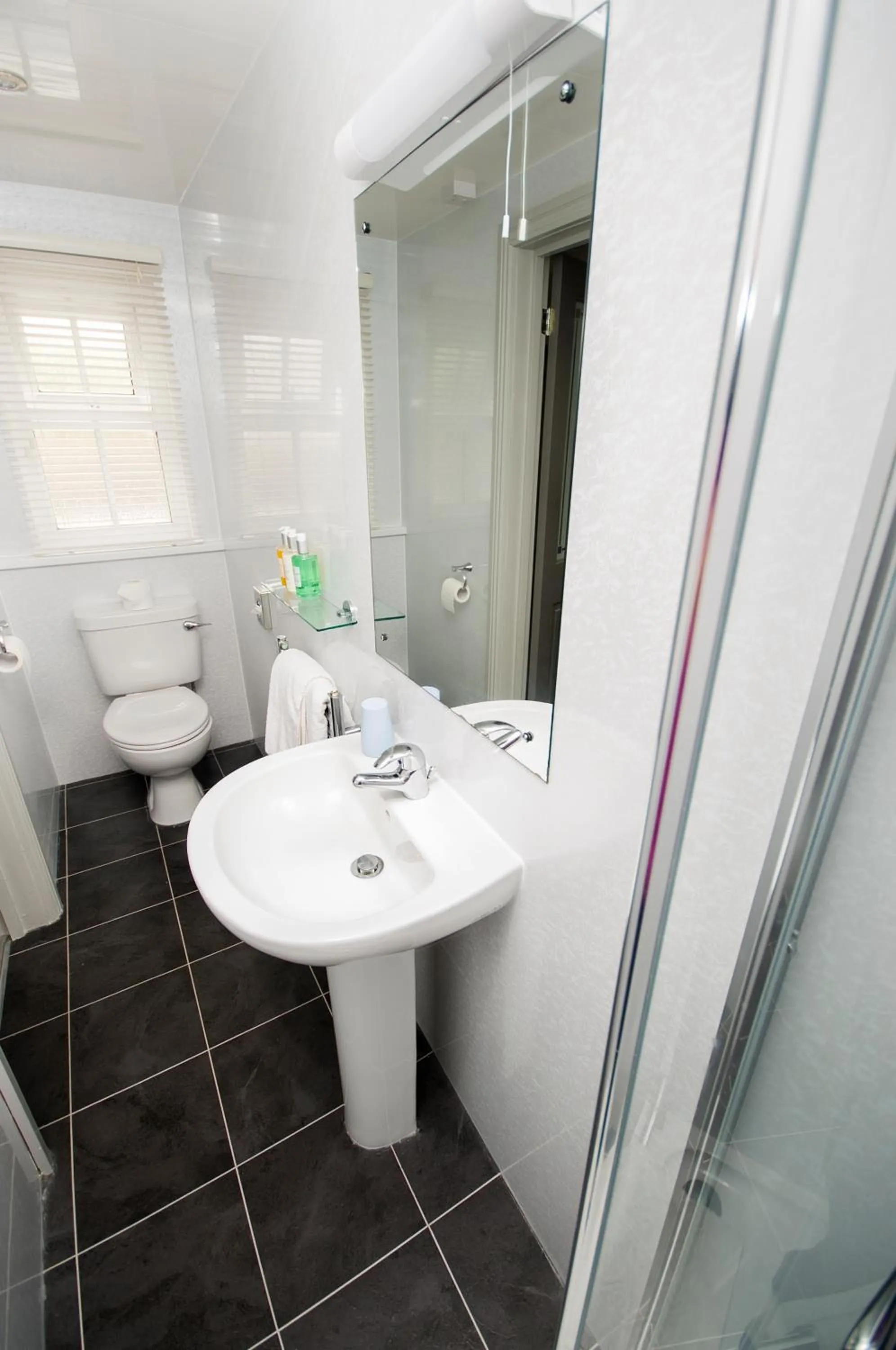 Bathroom in Crown Hotel Wetheral