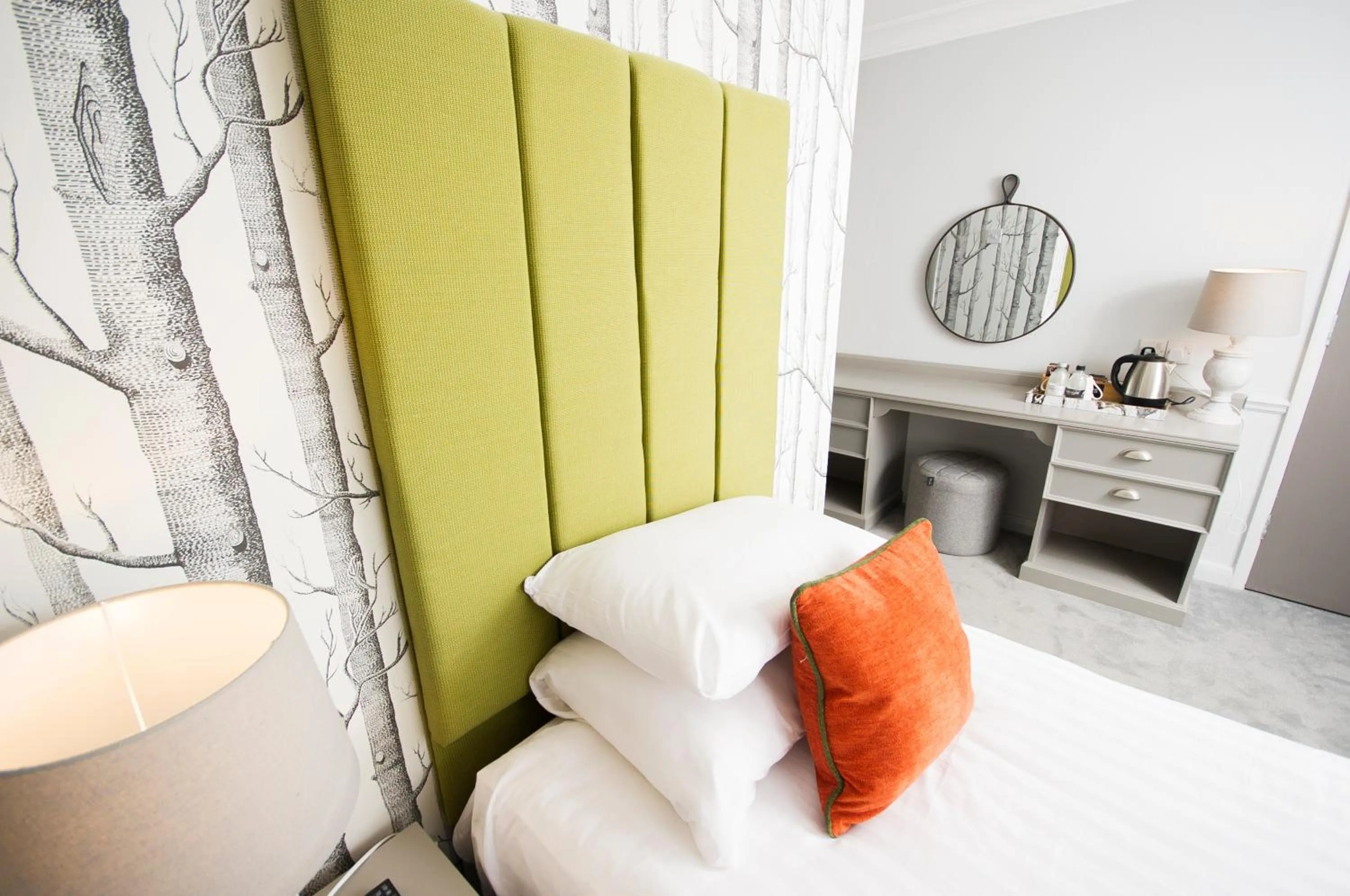 Bedroom, Bed in Crown Hotel Wetheral