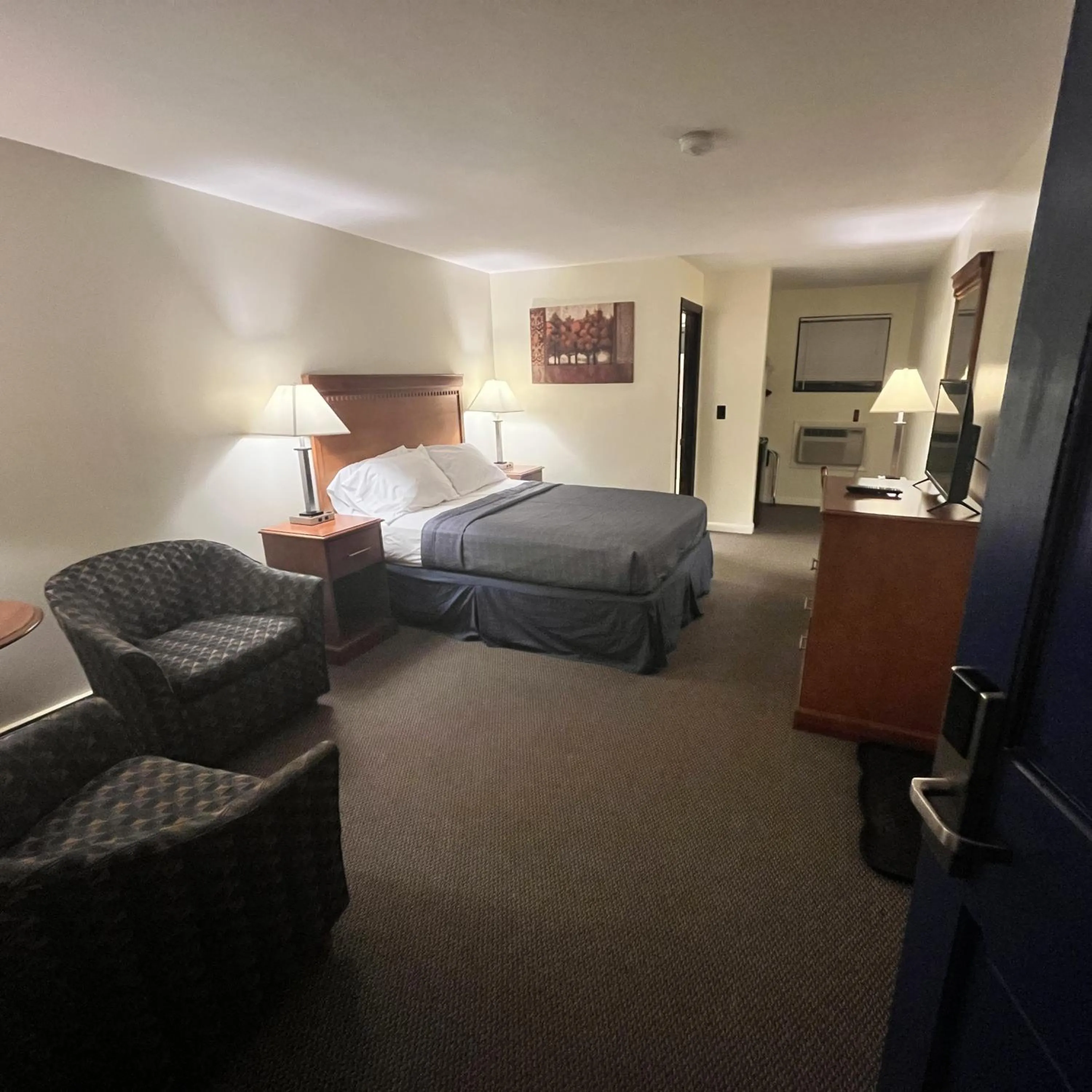 Bed in North Colony Motel and Cottages