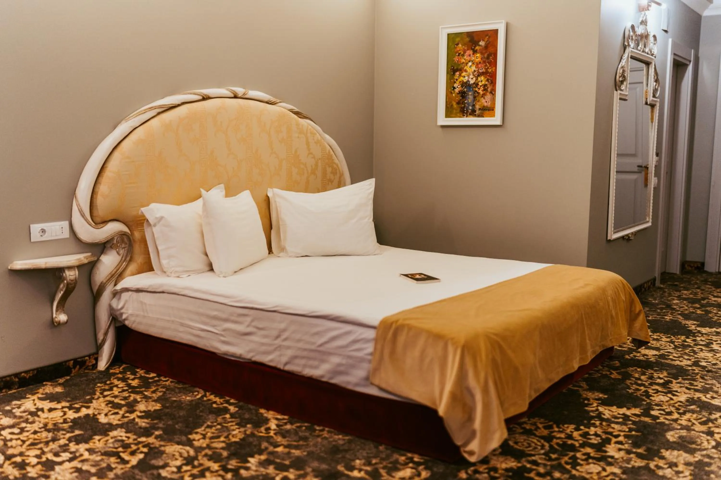 Bed in SunGarden Golf & Spa Resort