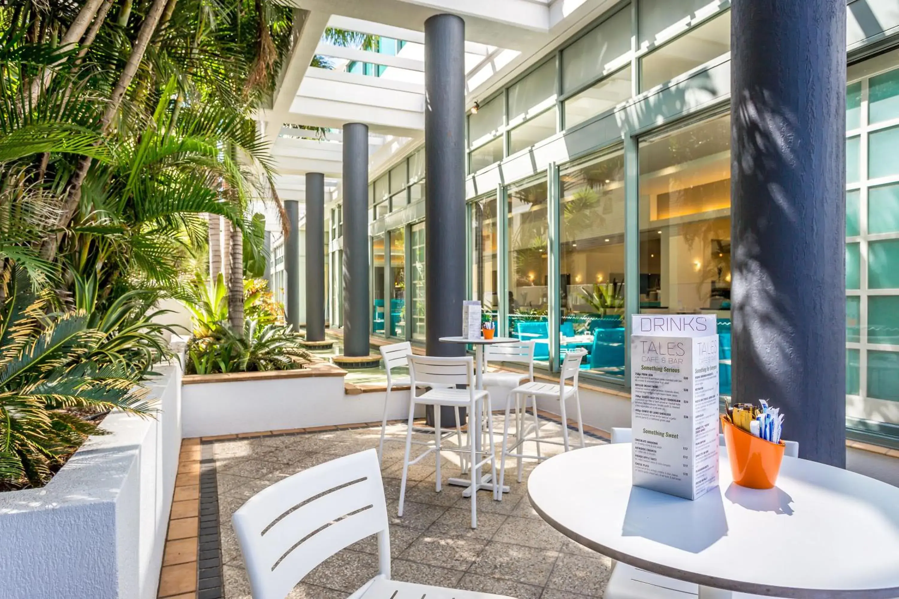 Restaurant/places to eat in Mantra Legends Hotel Restaurant/places to eat in Mantra Legends Hotel