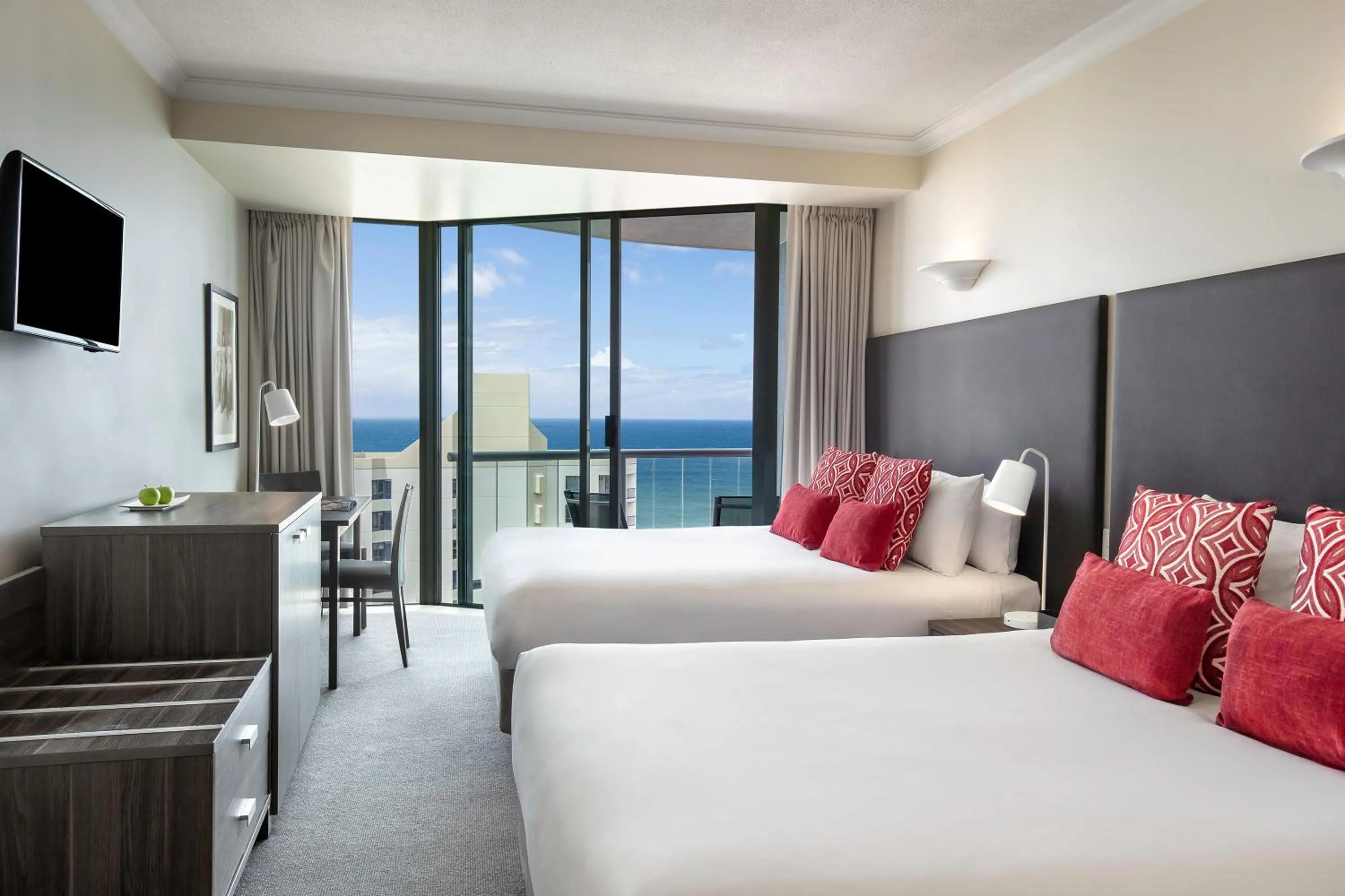 Bedroom, Bed in Mantra Legends Hotel