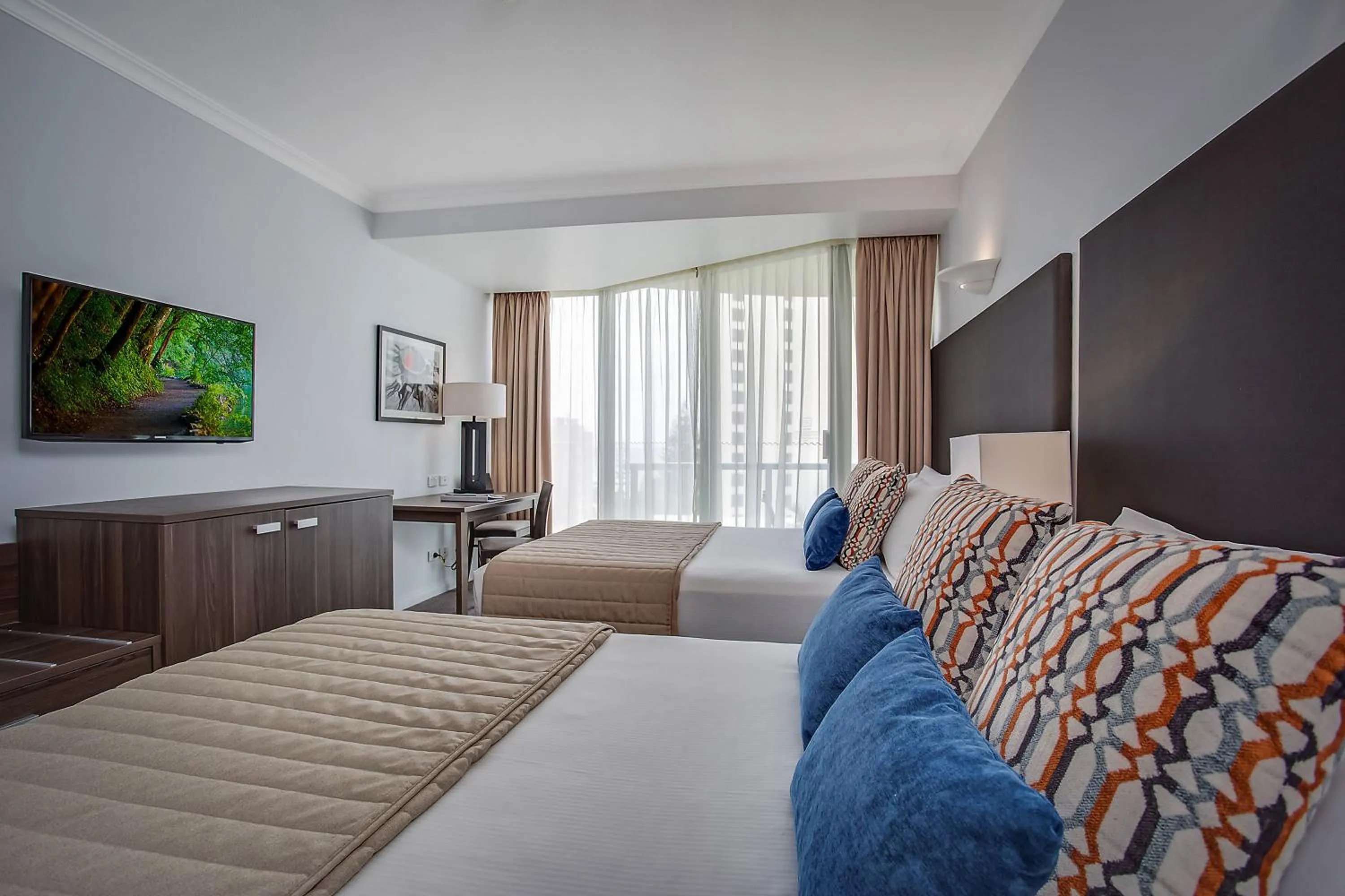 Bedroom, Bed in Mantra Legends Hotel