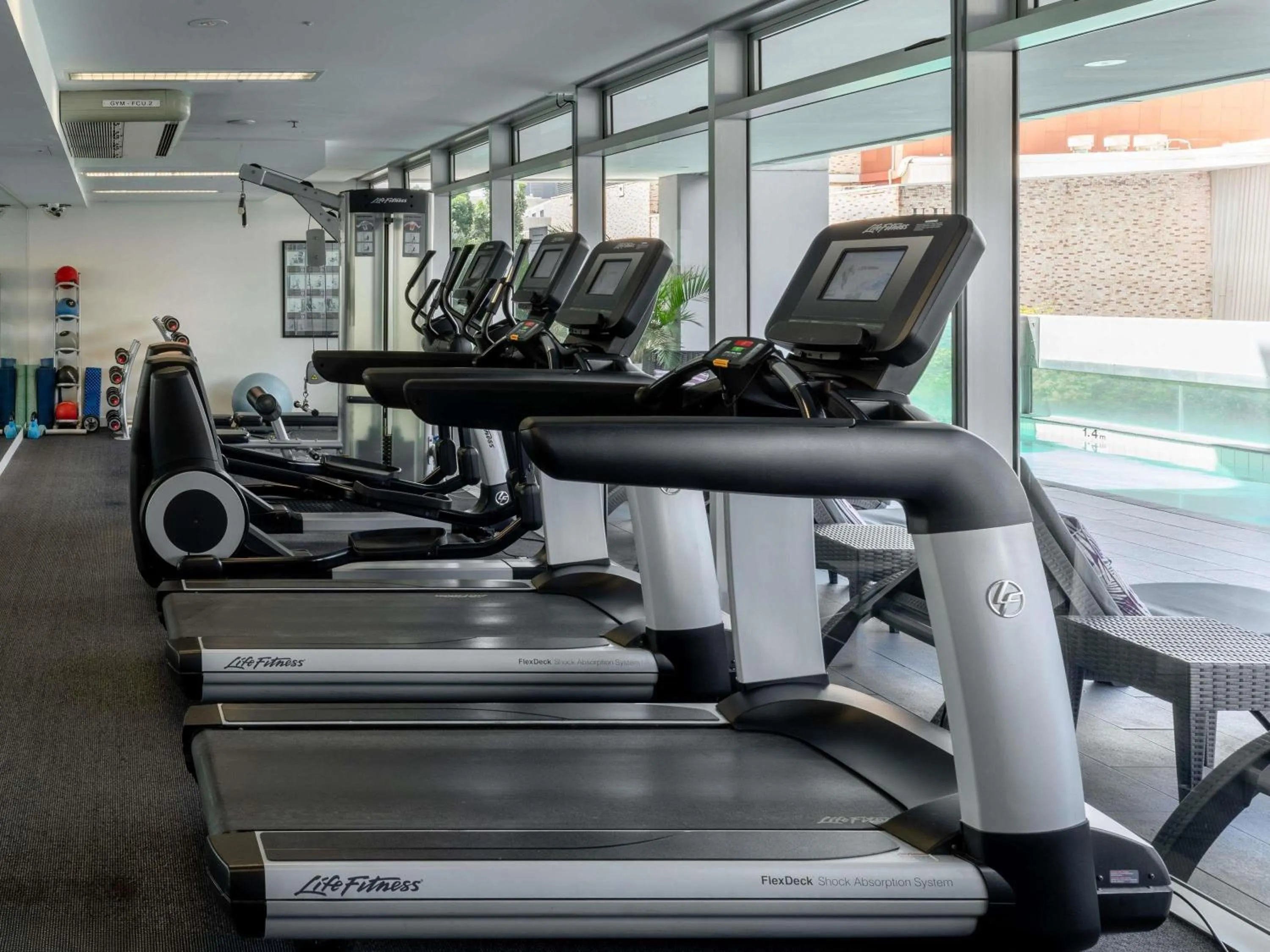 Property building in Mantra South Bank Brisbane