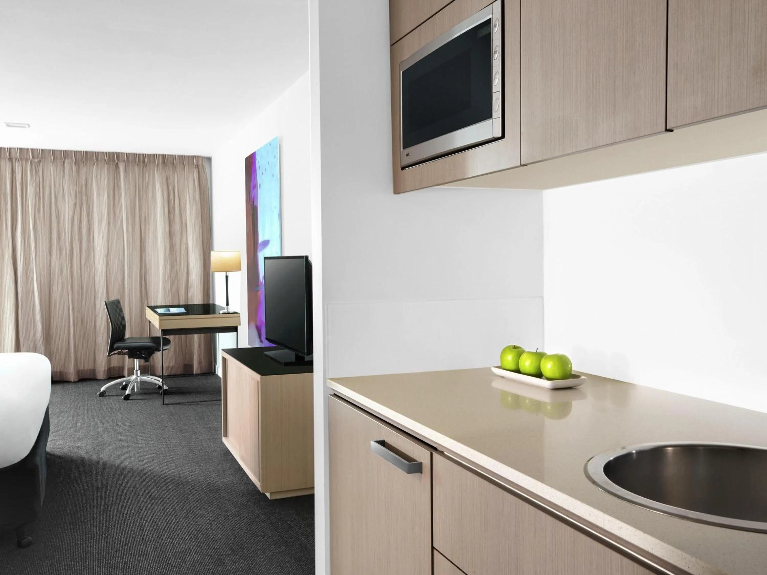 Bedroom in Mantra South Bank Brisbane