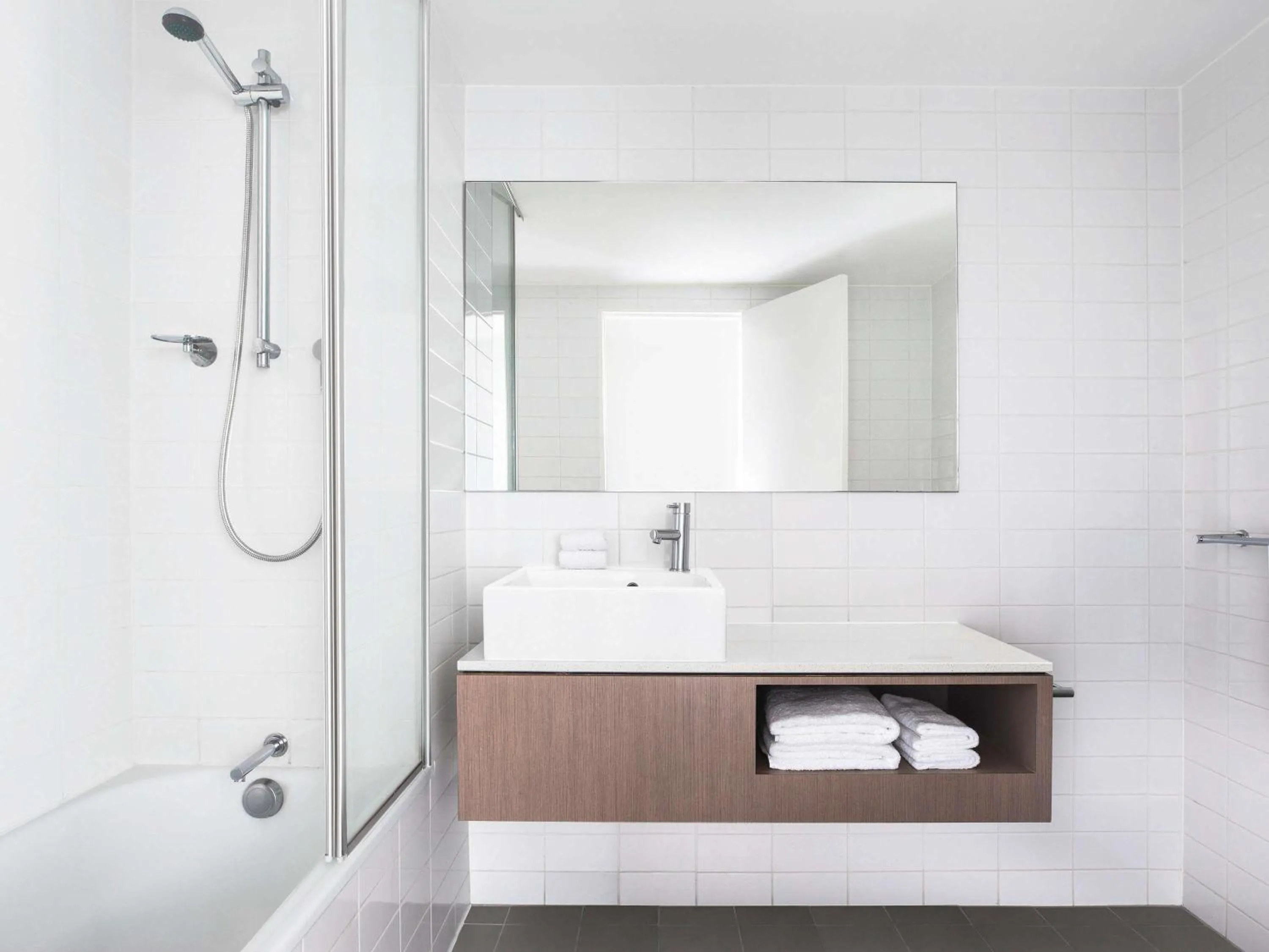 Bedroom in Mantra South Bank Brisbane