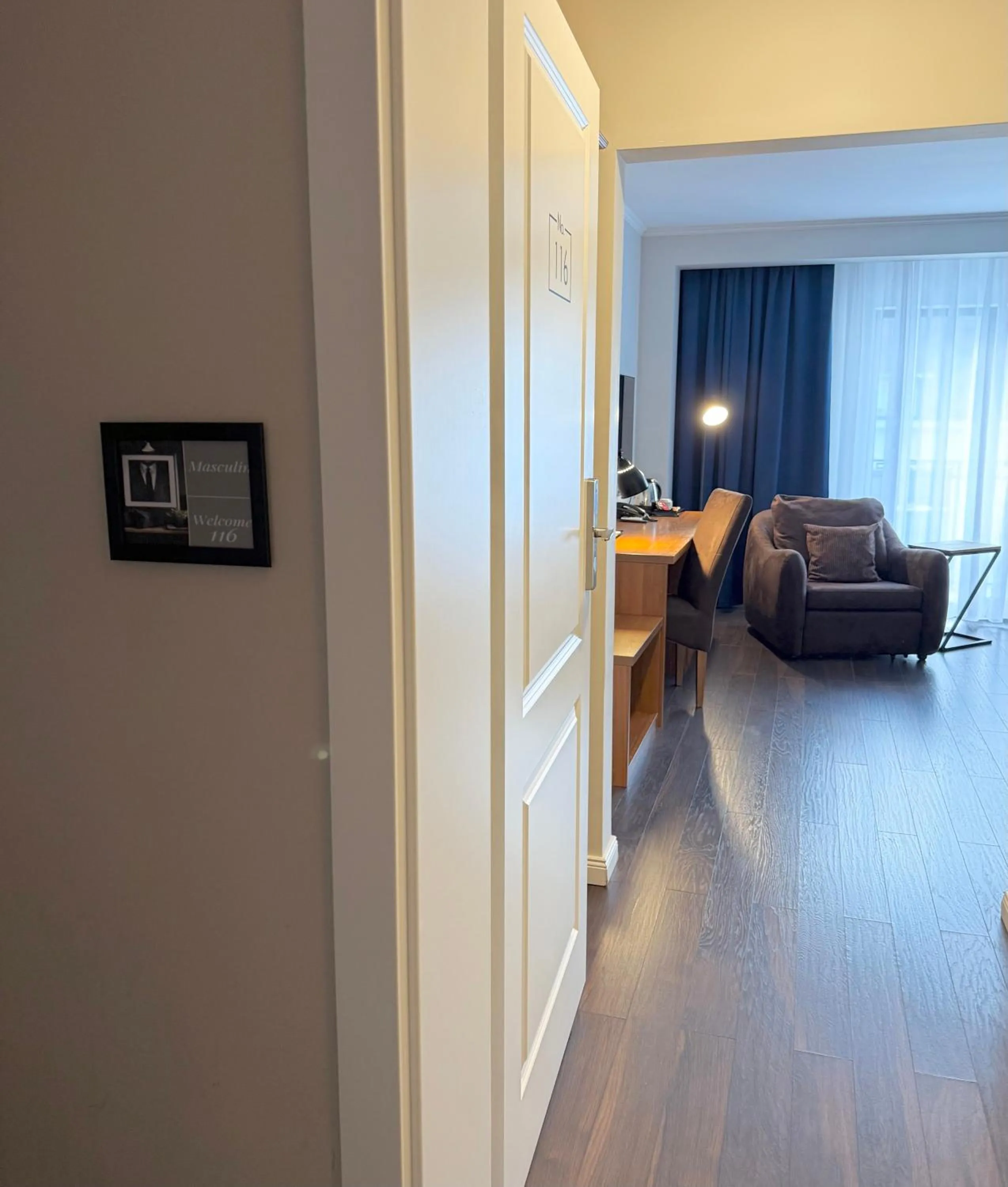 Krystal Boutique Mansion