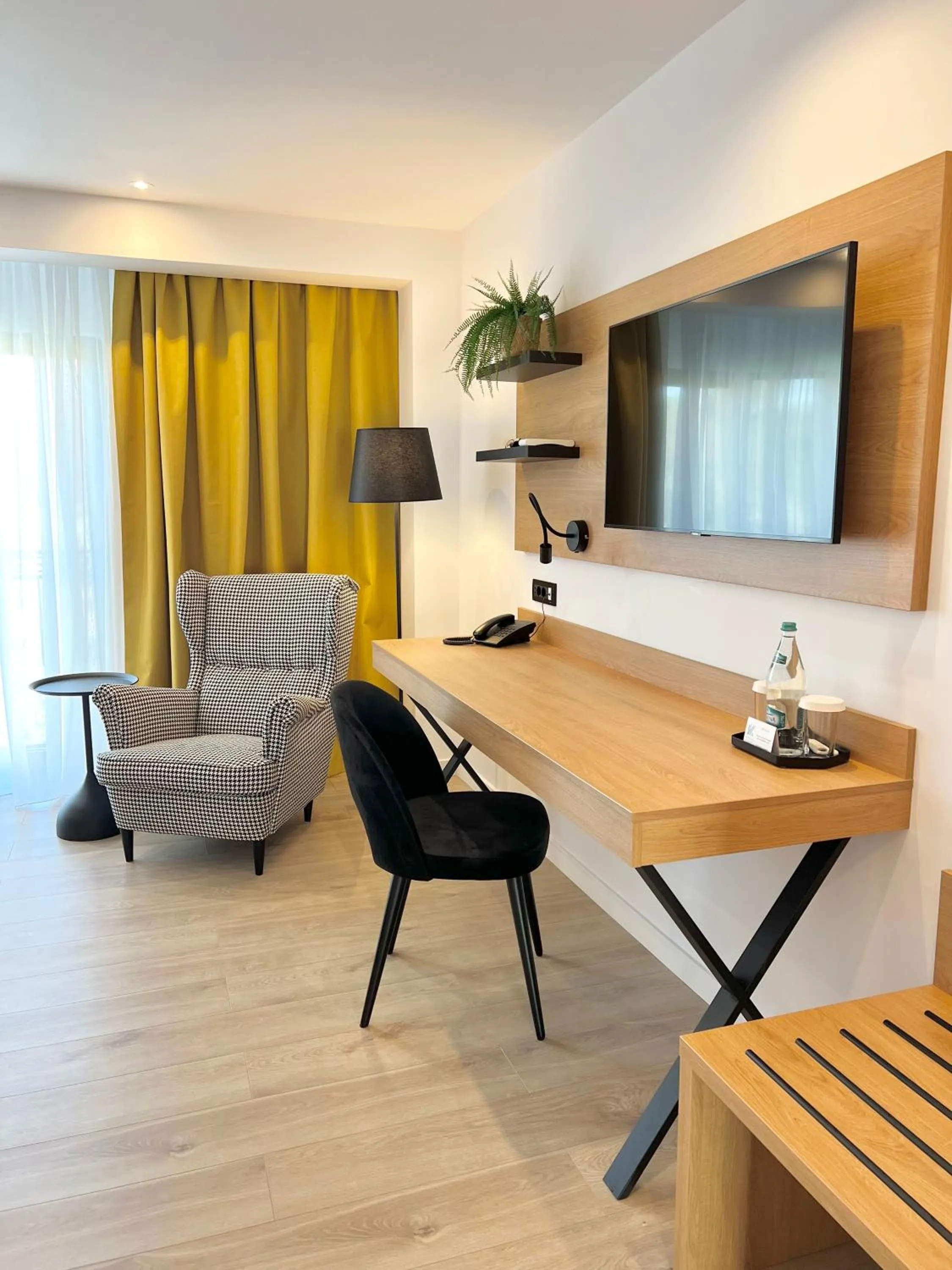 Krystal Boutique Mansion