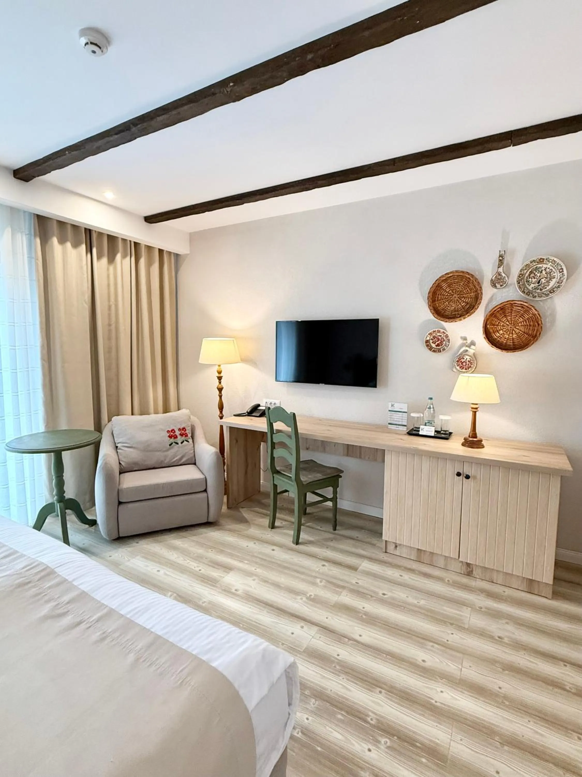 Bed in Krystal Boutique Mansion