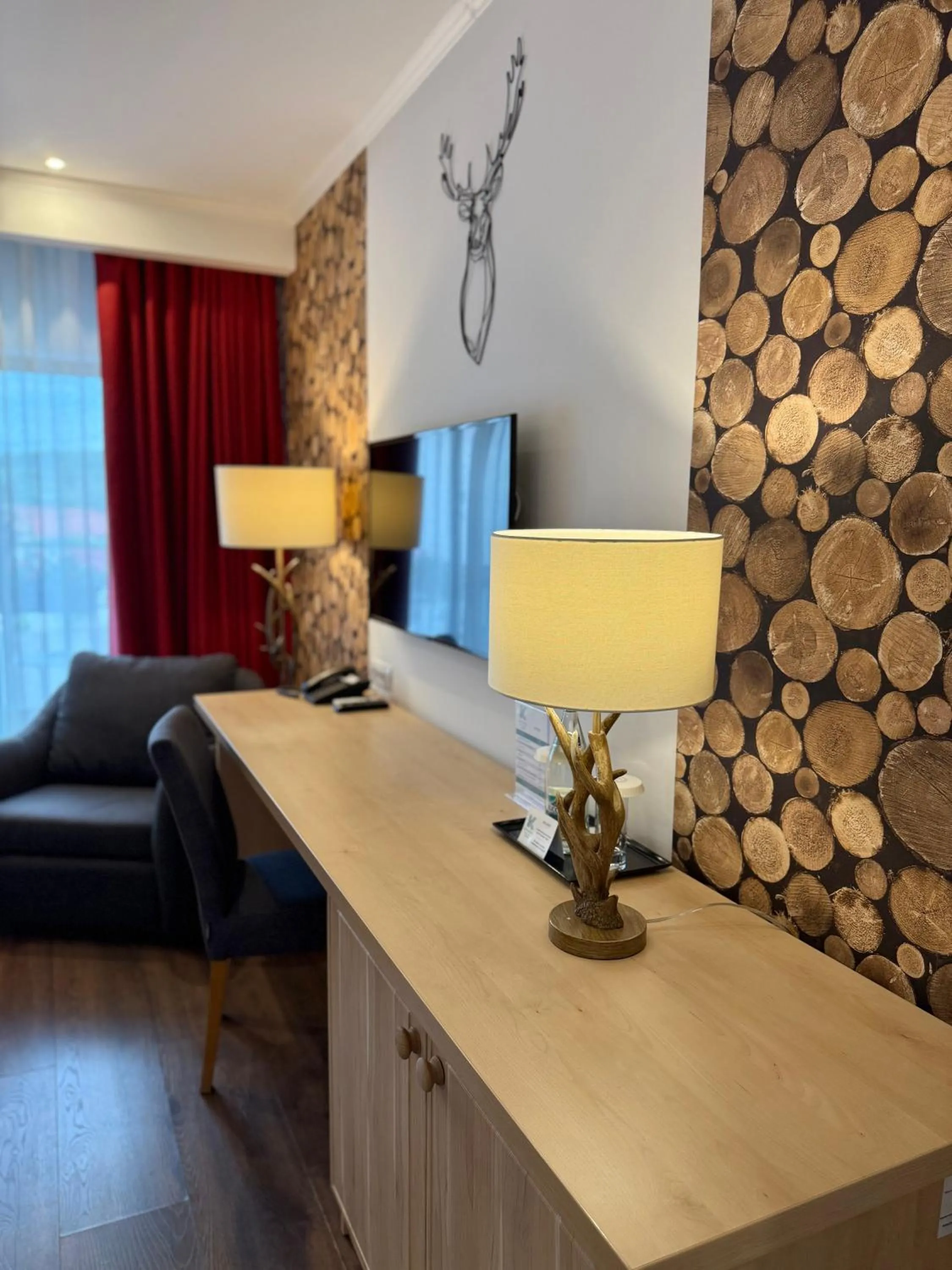 Krystal Boutique Mansion