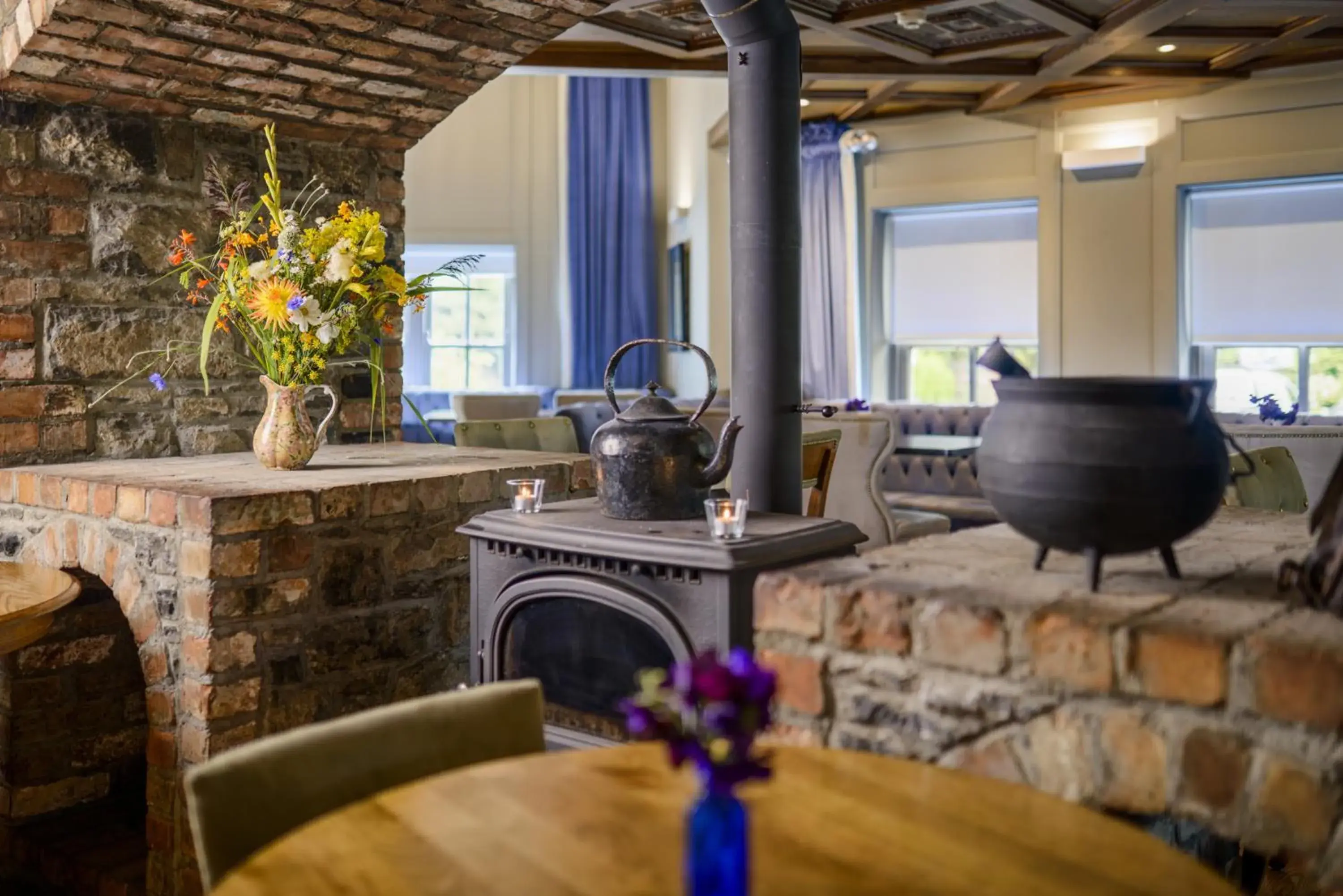 Lounge or bar in Meadowlands Hotel Lounge or bar in Meadowlands Hotel