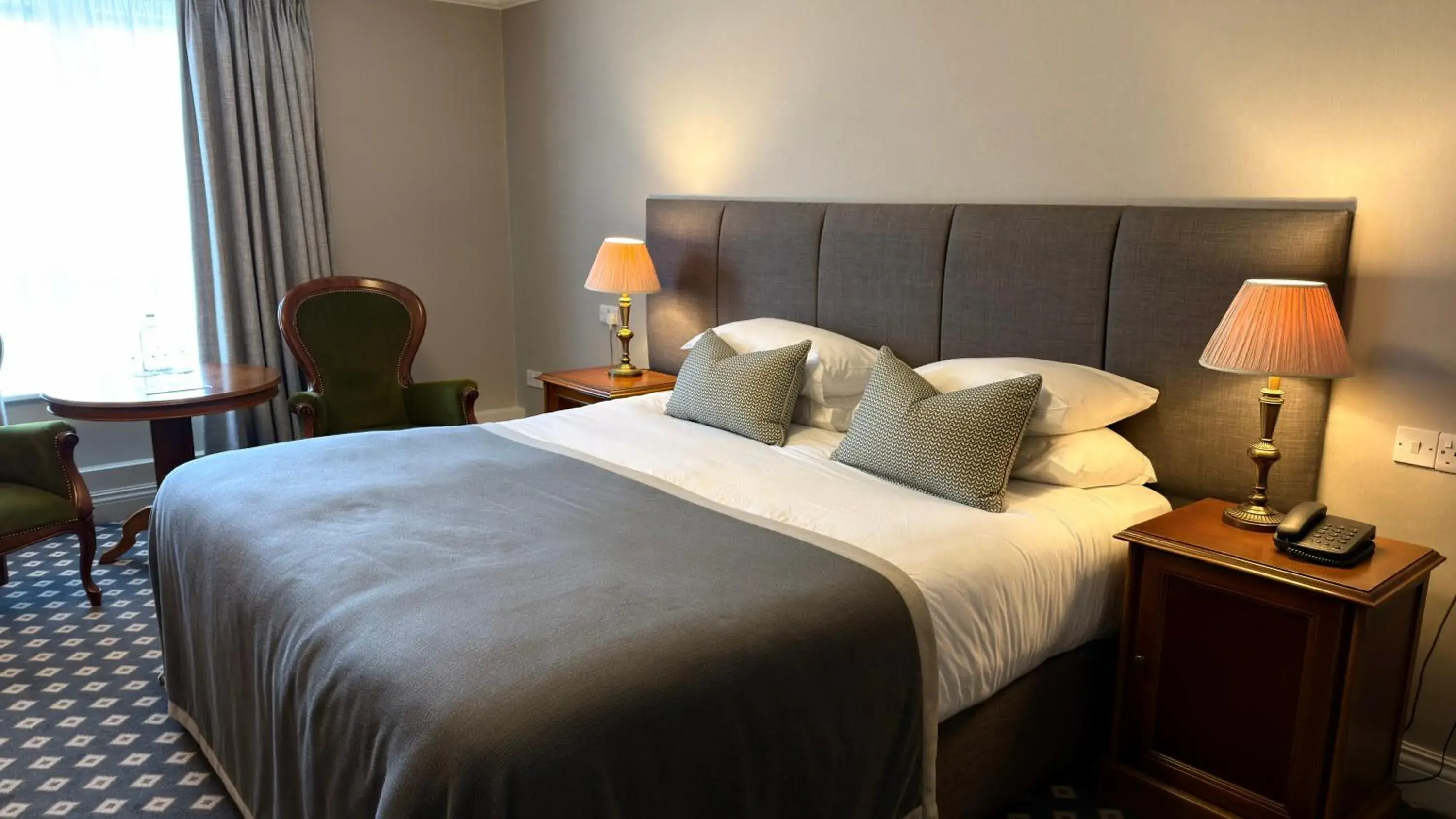 Bed in Meadowlands Hotel Bed in Meadowlands Hotel