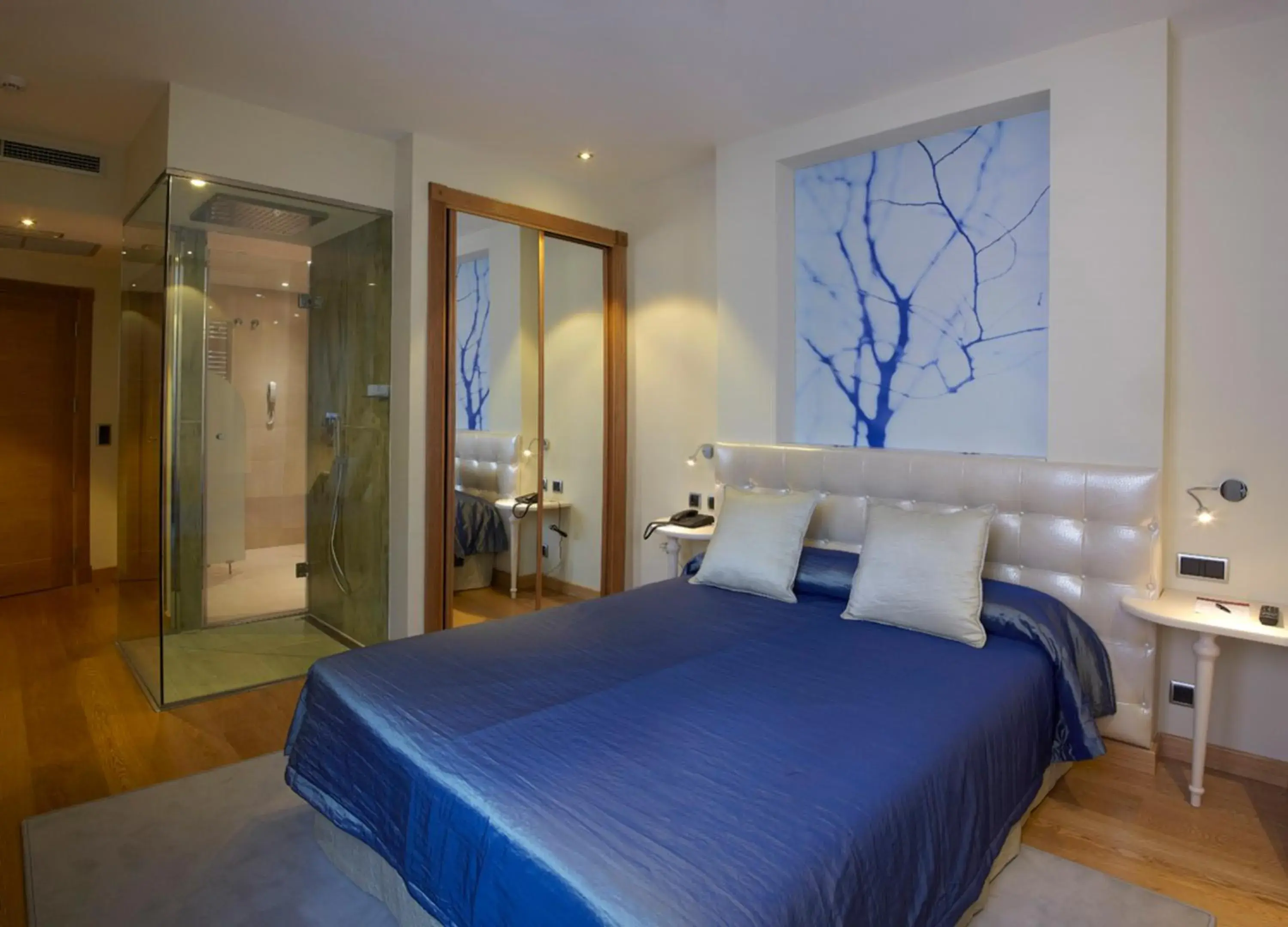 Bed in Hotel Campoamor Bed in Hotel Campoamor