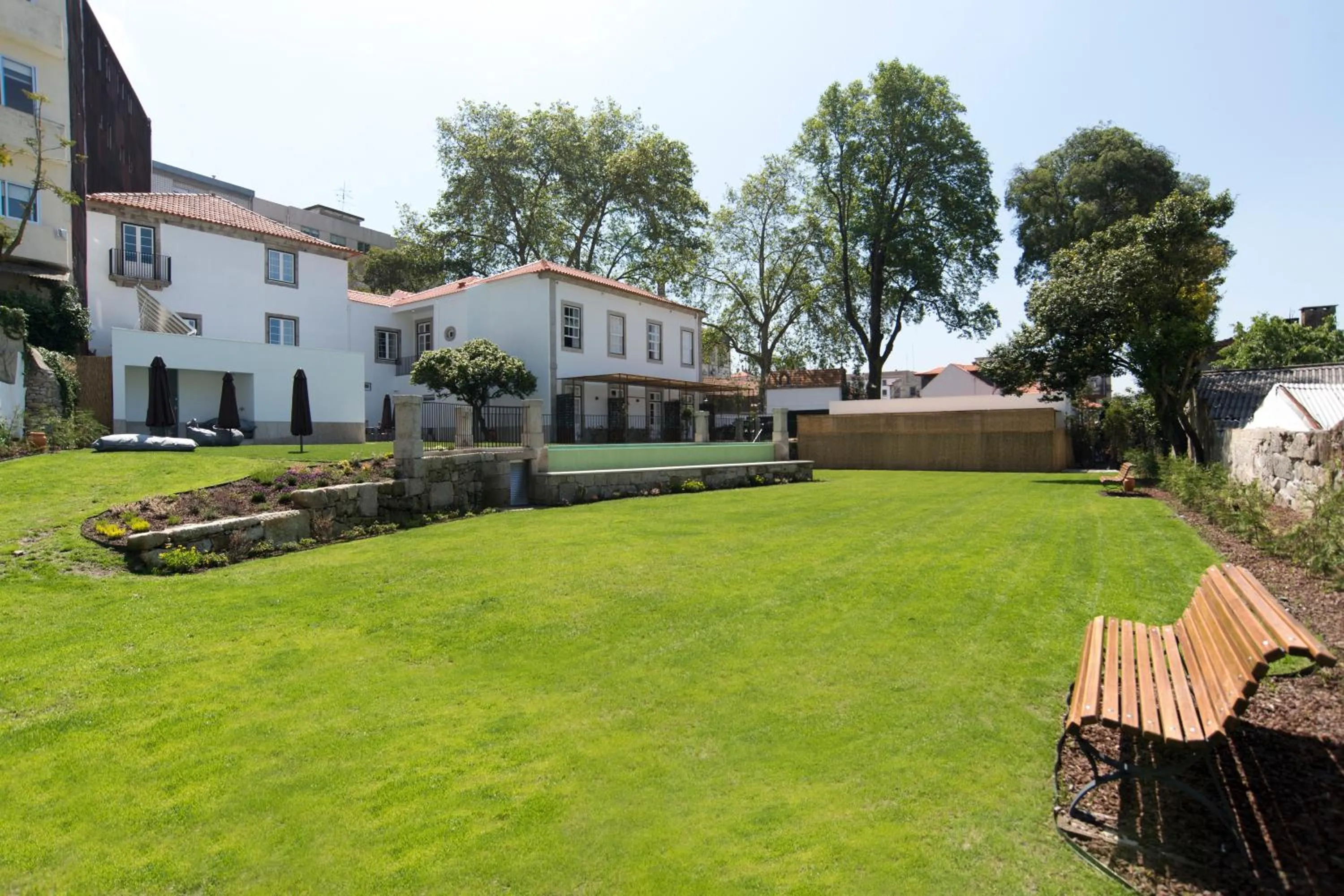 Patio in bnapartments Carregal