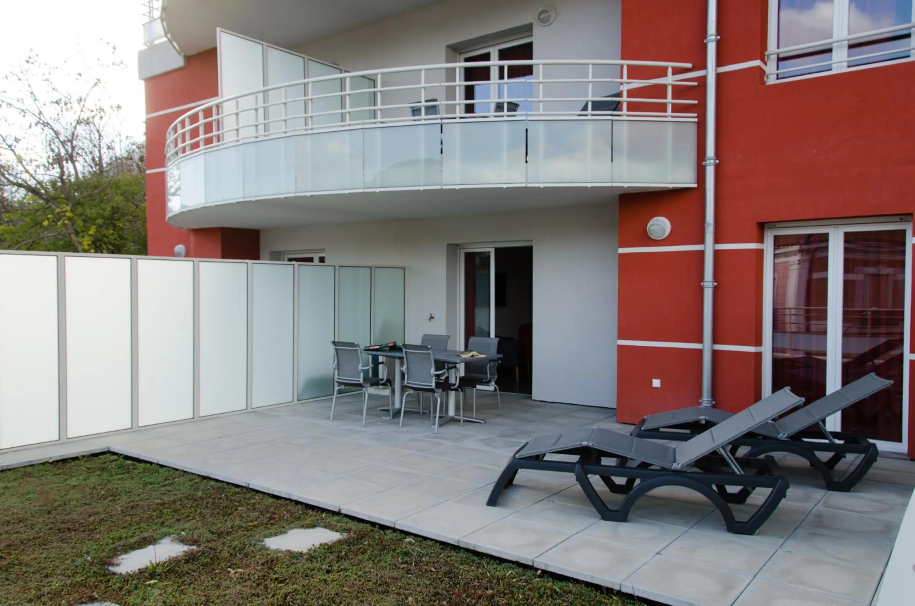 Patio in Résidence Ambroise Paré