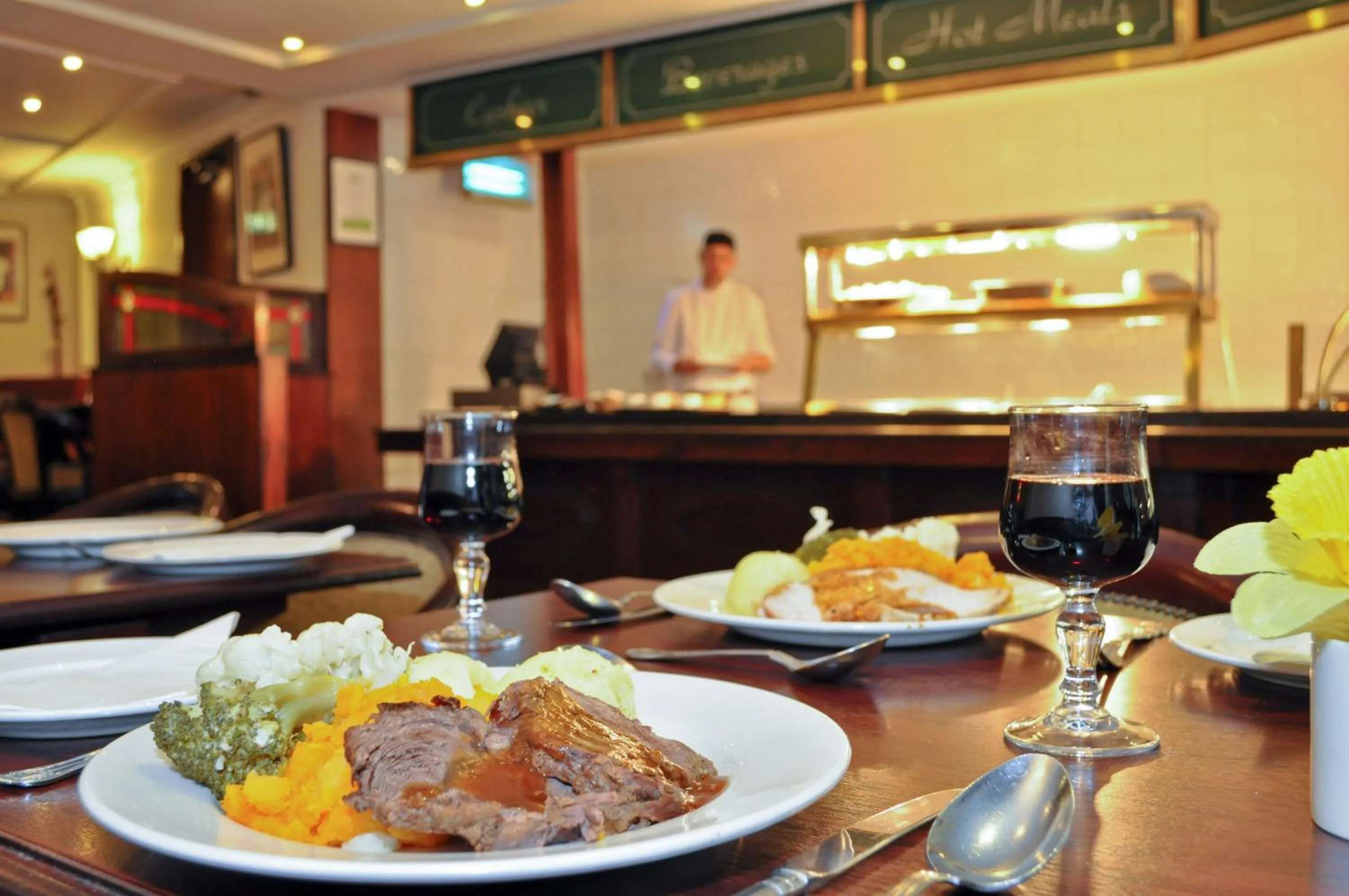 Food in Dalton Inn Hotel