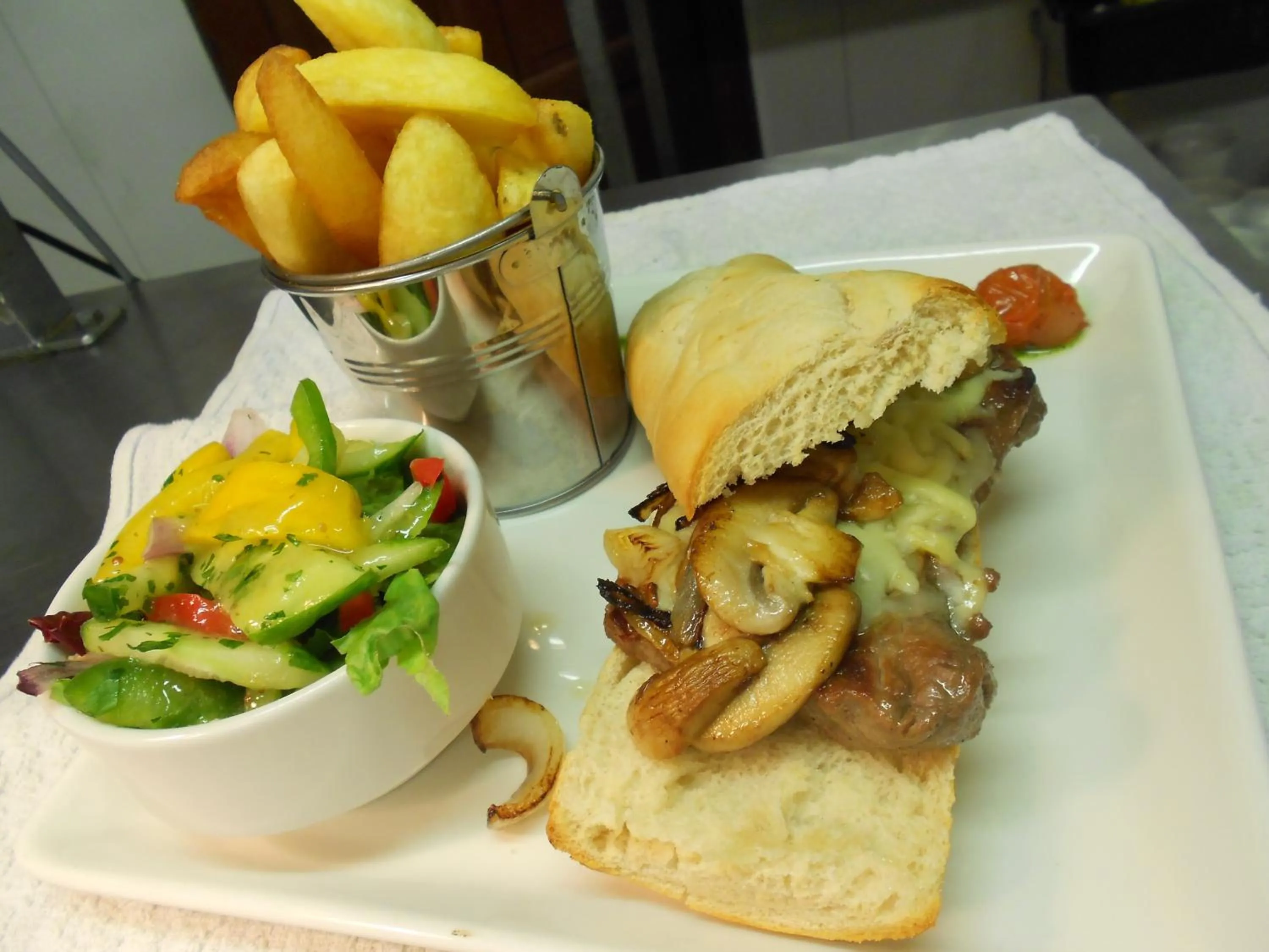 Food in Dalton Inn Hotel