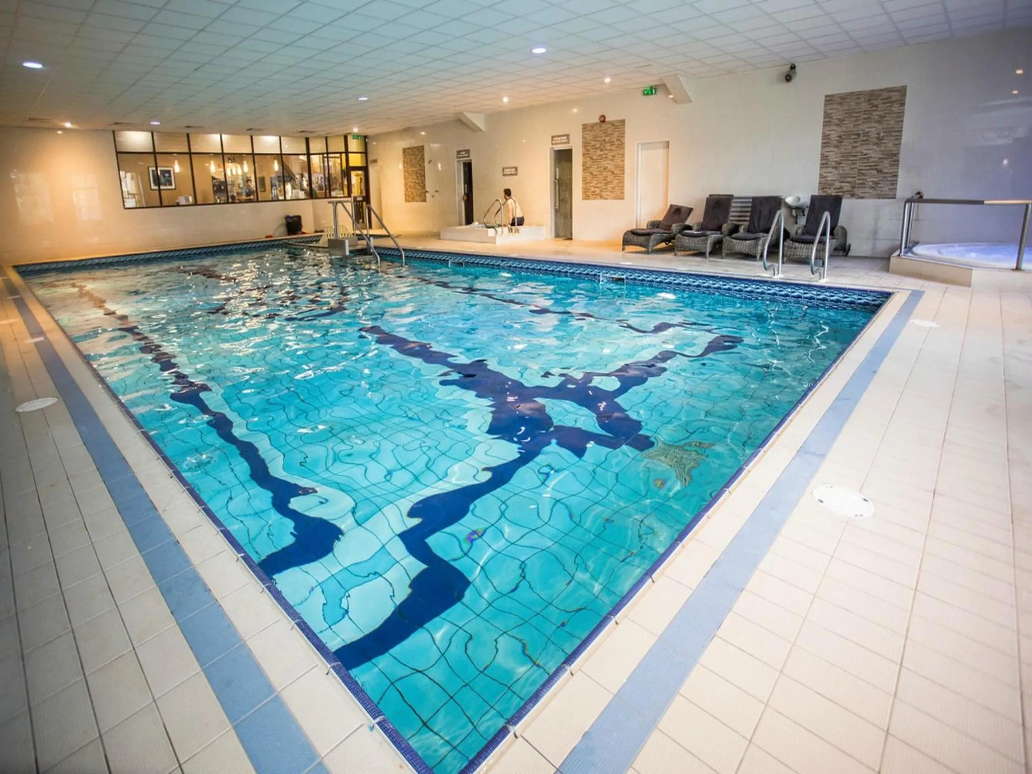Swimming pool in Carrickdale Hotel & Spa