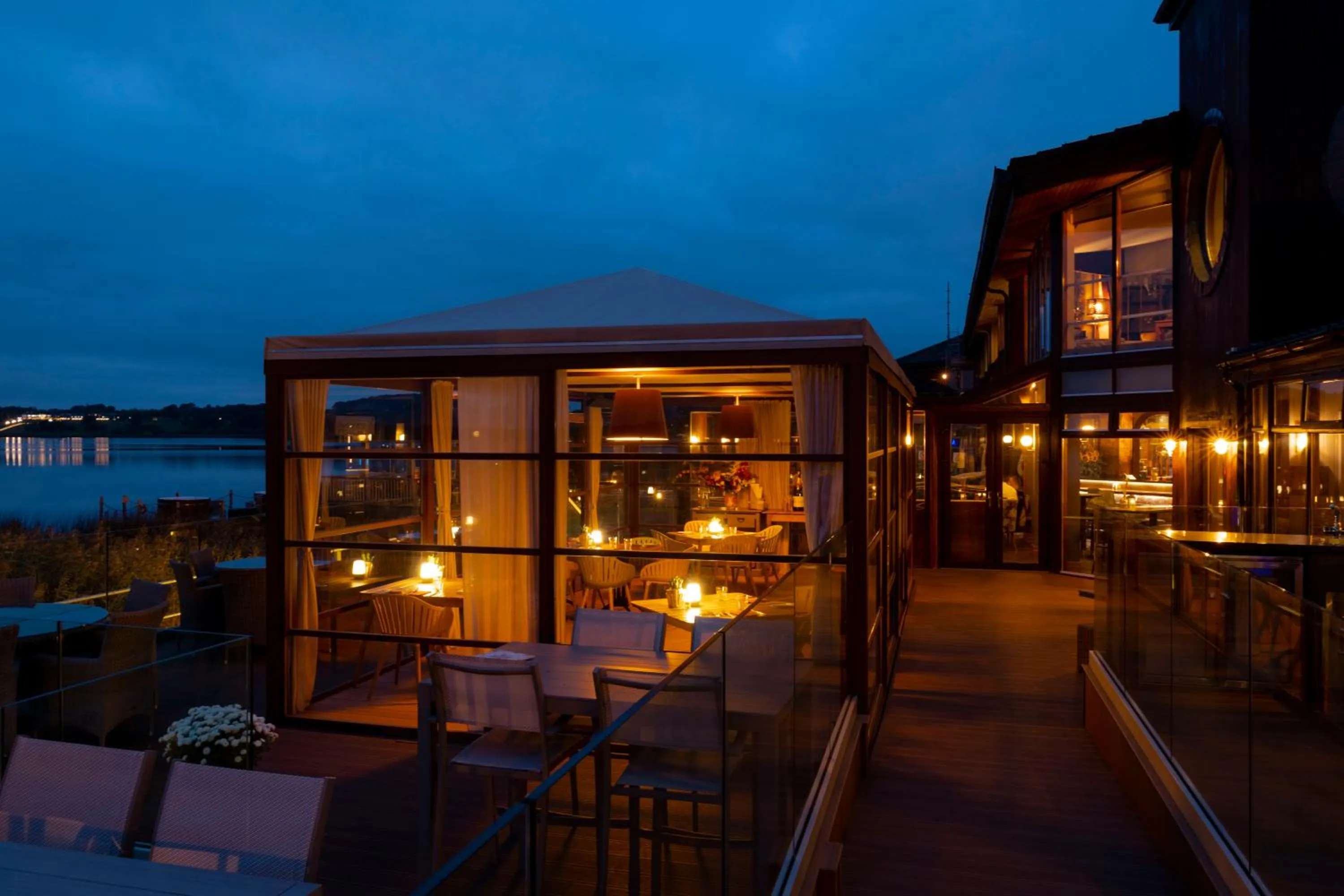 Property building in Wineport Lodge