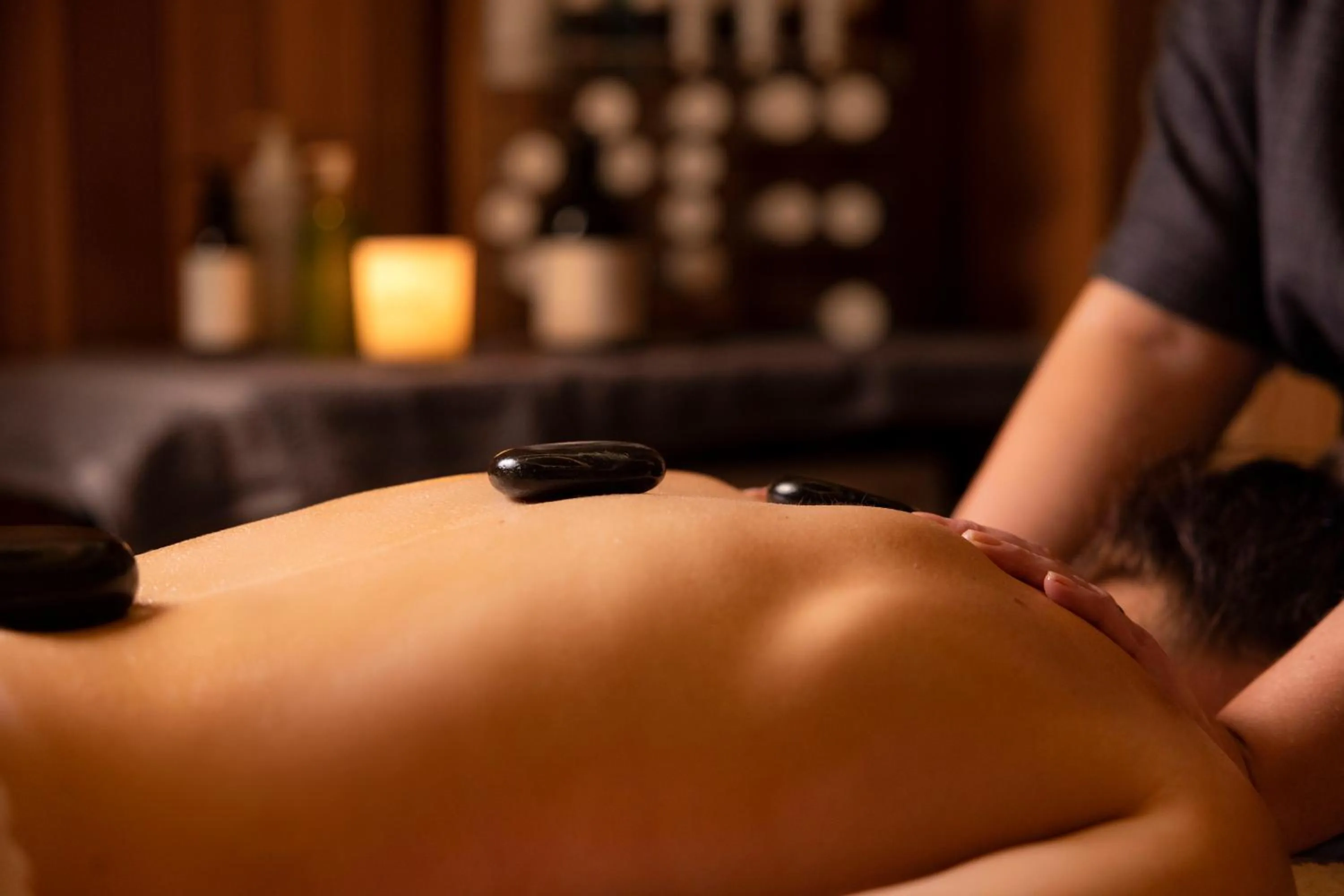 Massage in Wineport Lodge