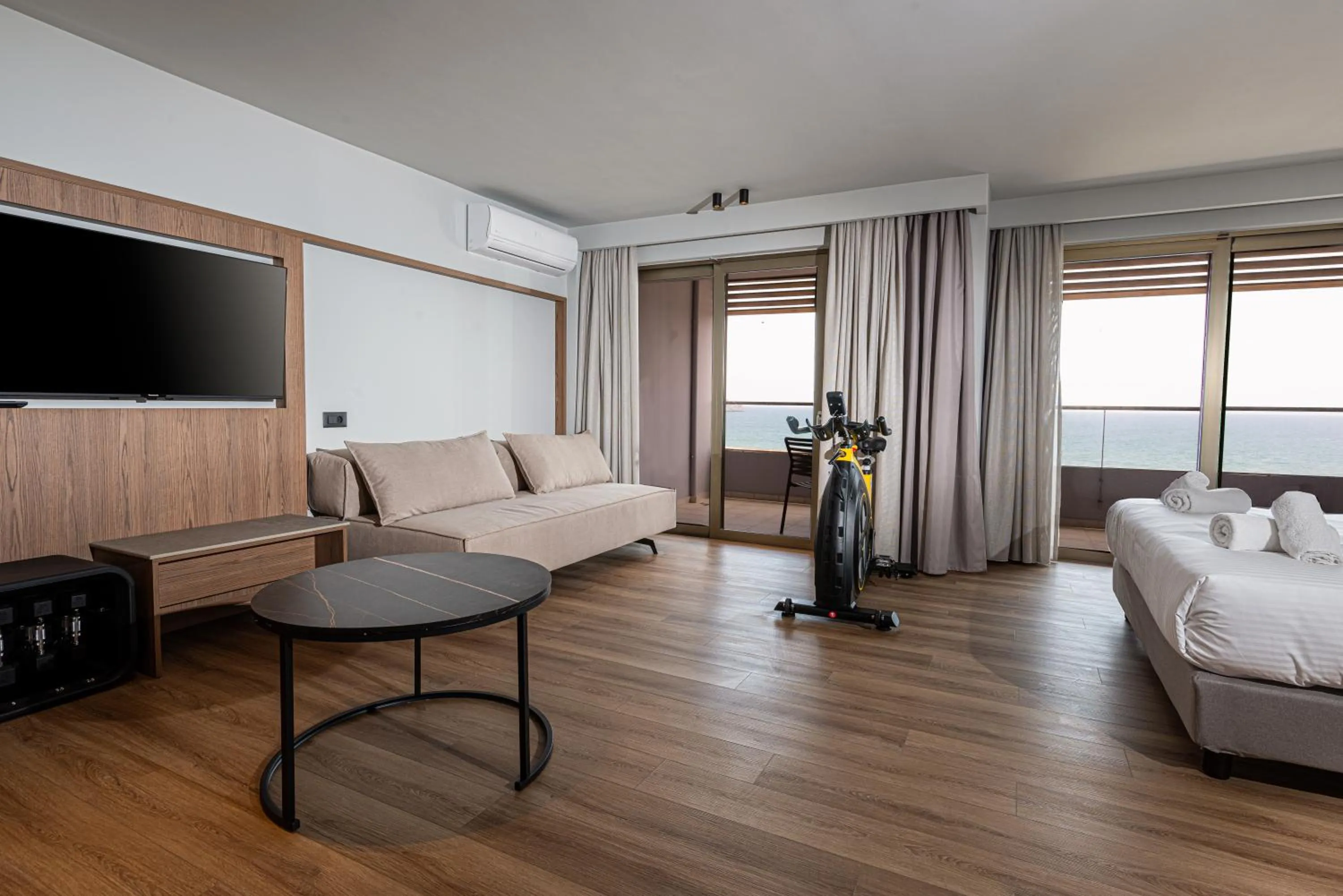 Bed in Iolida Beach by Smile Hotels