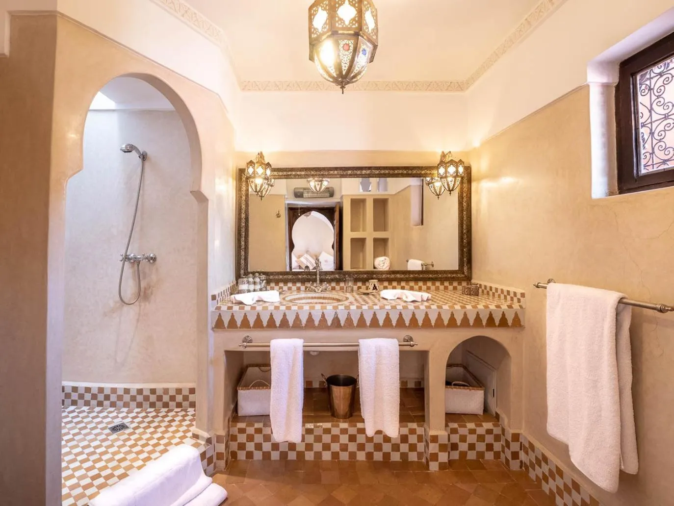Bathroom in Riad Passali