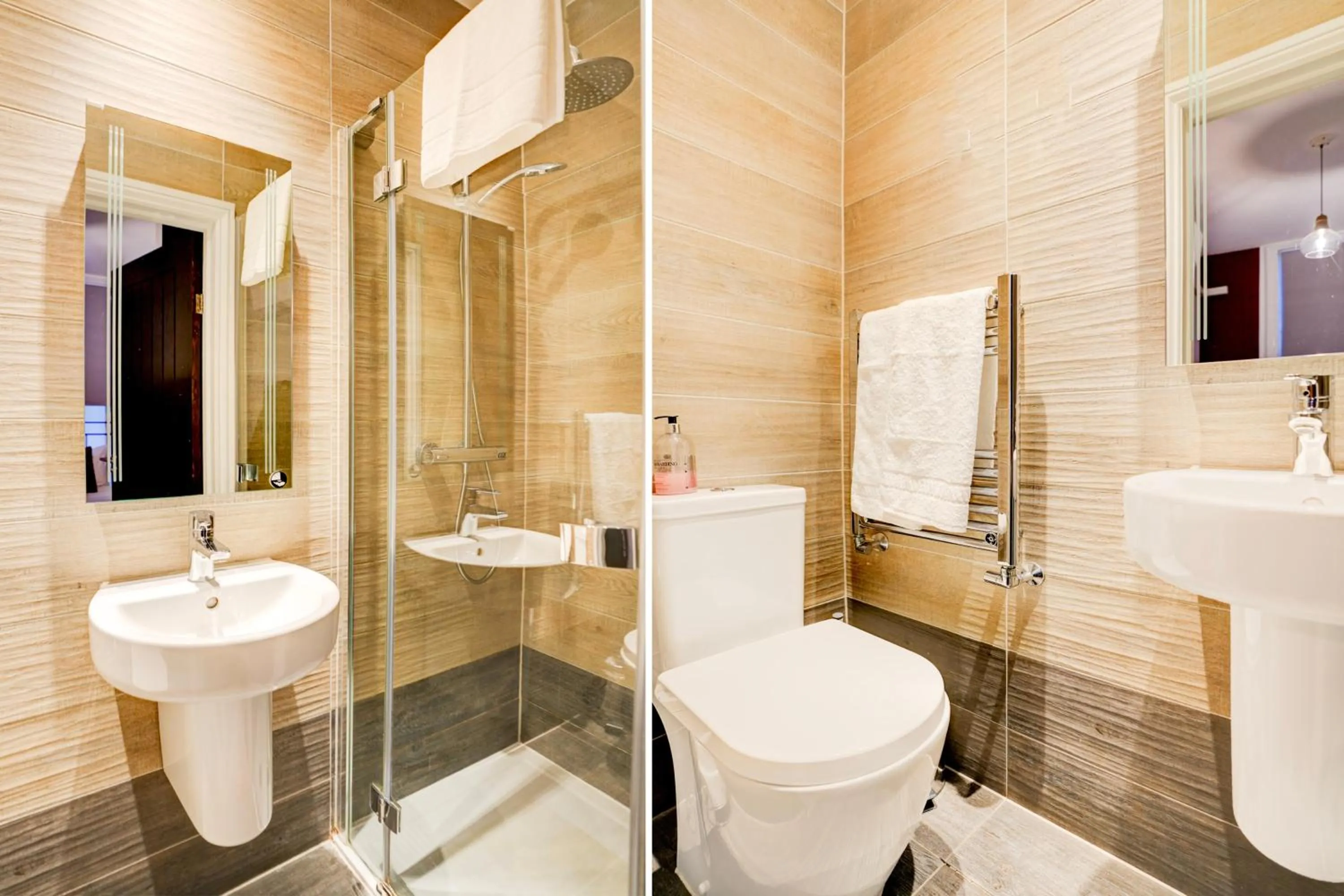Bathroom in Peckham Rooms Hotel by Belvilla London