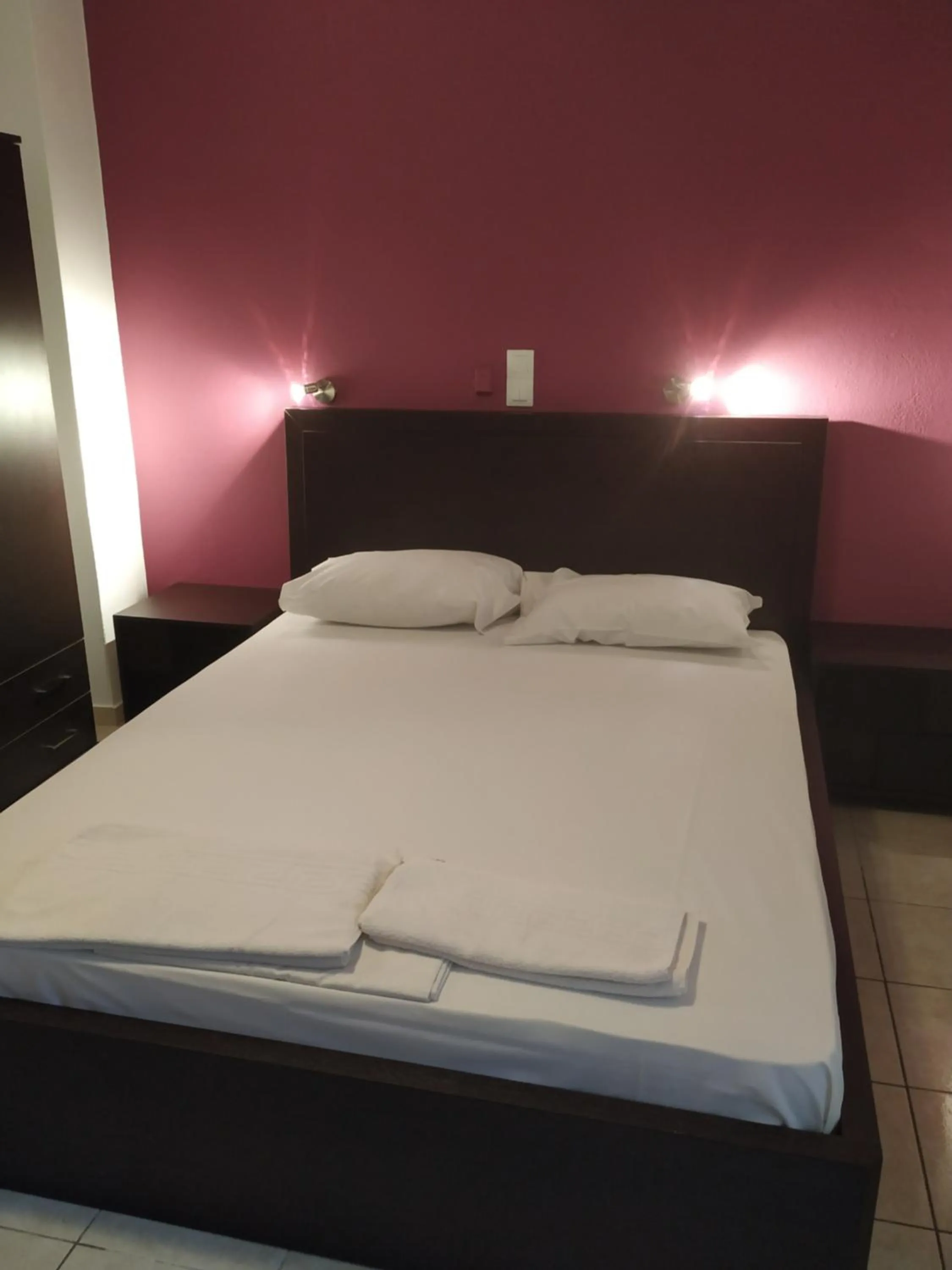 Bed in Mavroforos Hotel