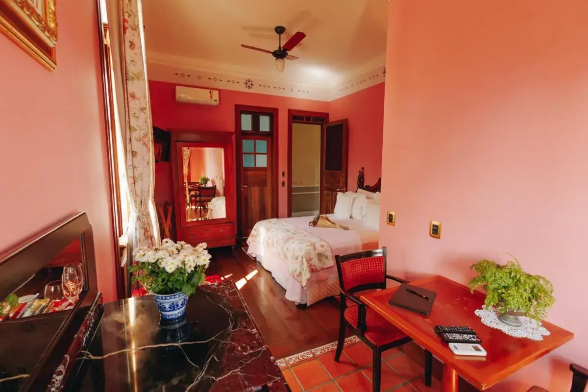 Bedroom, Bed in Hotel Boutique Quinta das Videiras Bedroom, Bed in Hotel Boutique Quinta das Videiras