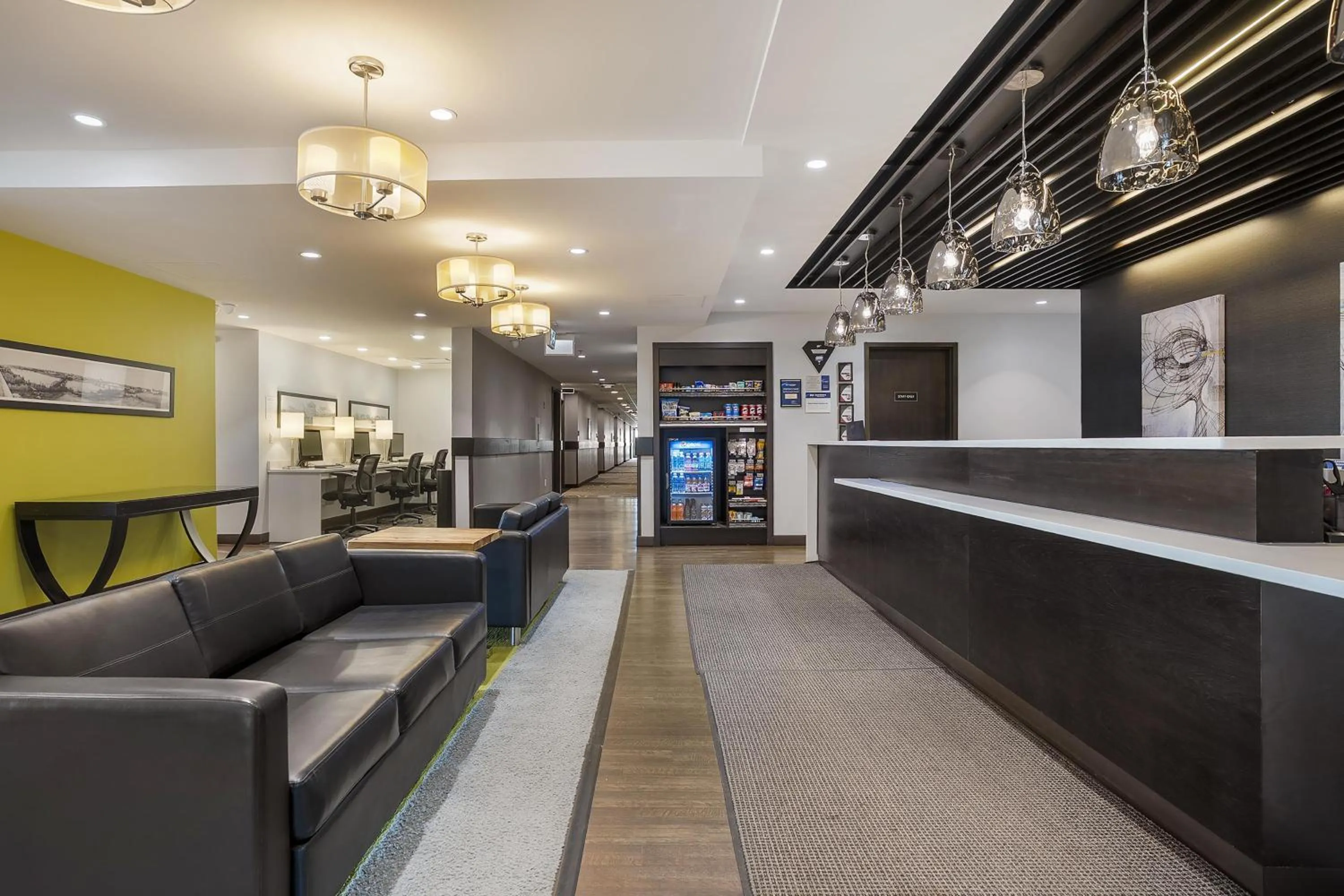 Lobby or reception in Best Western Plus East Side