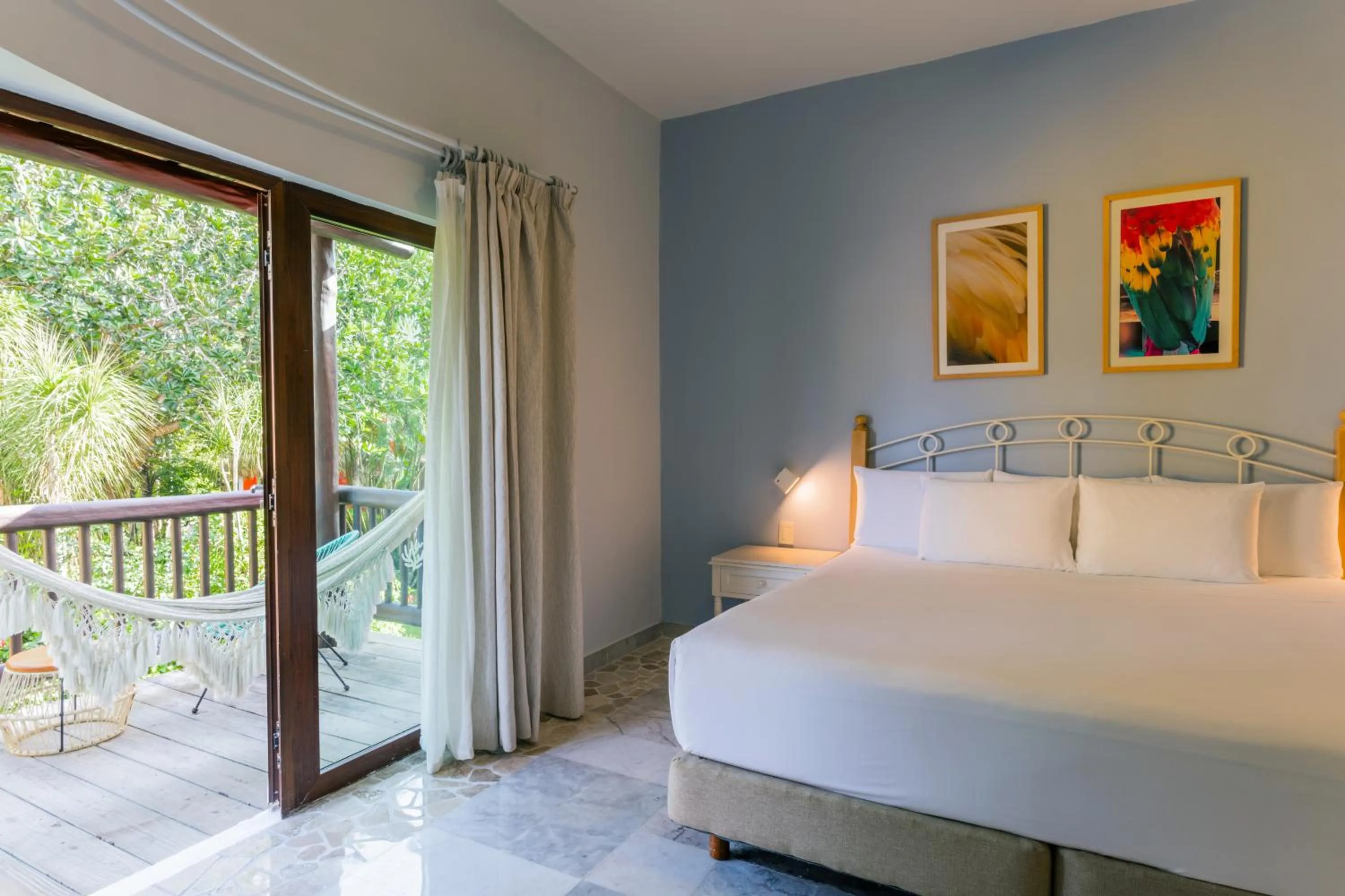 Bed in Iberostar Waves Cozumel - All Inclusive