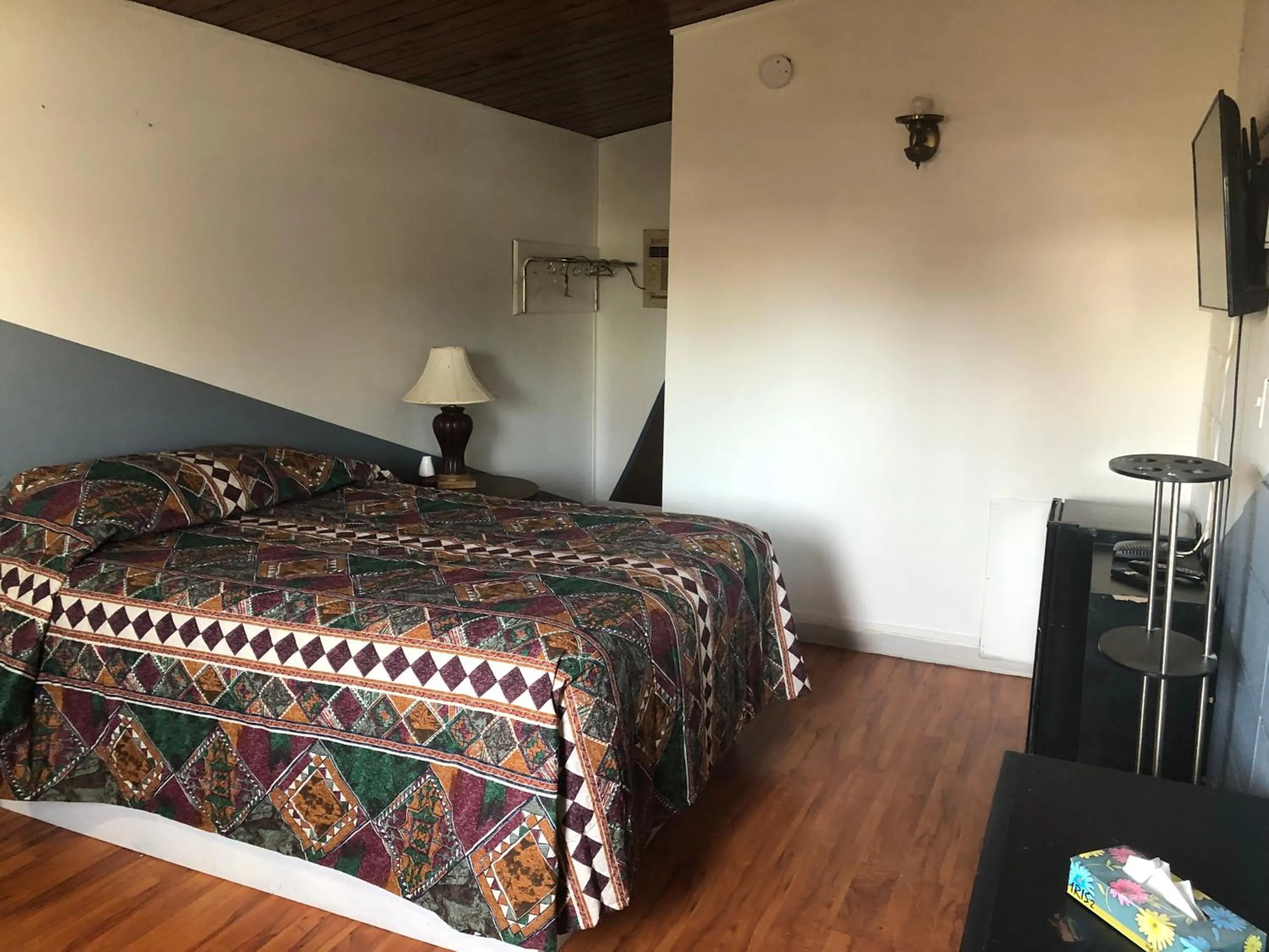 Bed in Superlodge Lloydminster