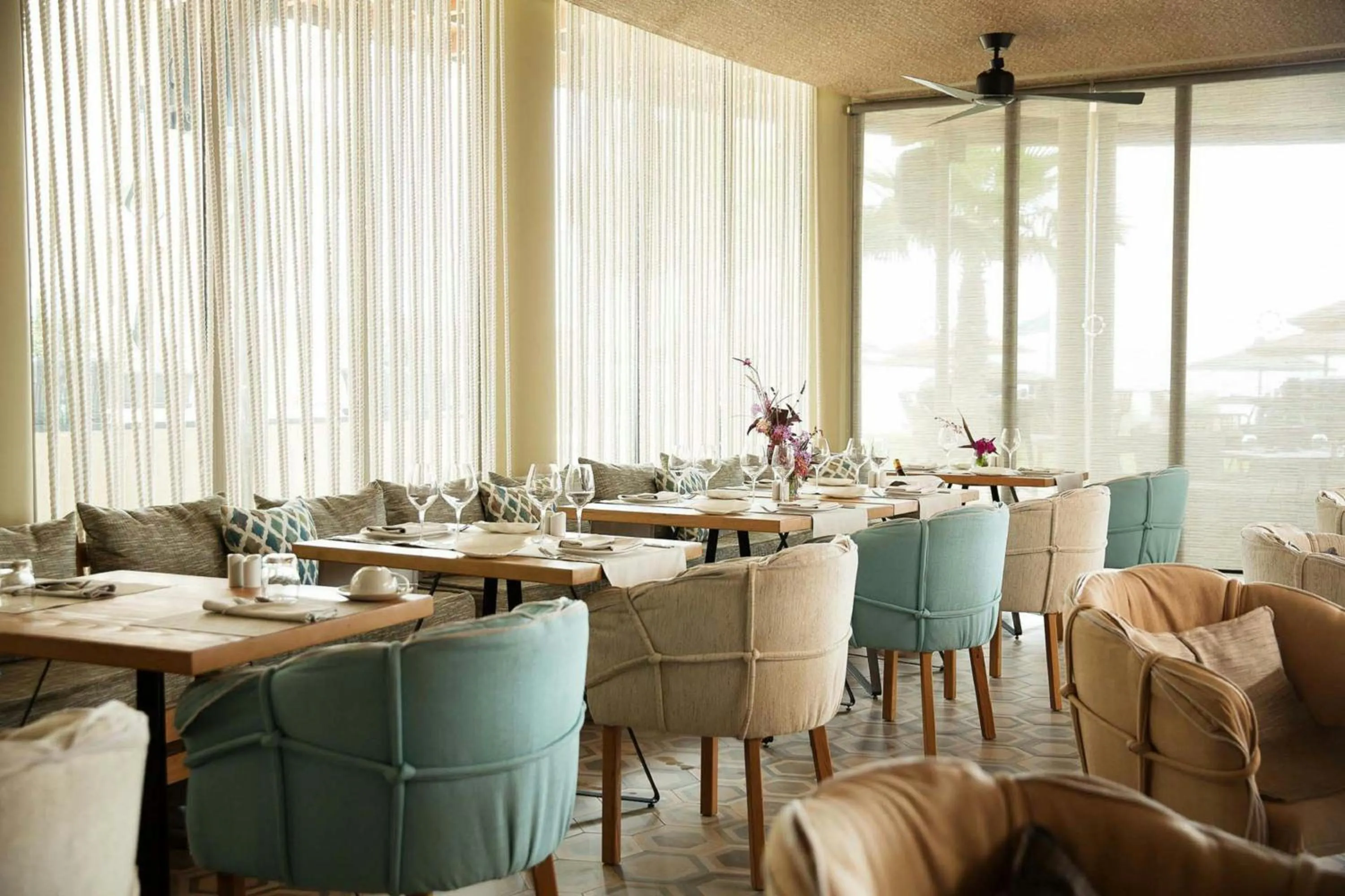 Restaurant/places to eat in Domes Noruz Chania, Autograph Collection- Adults Only