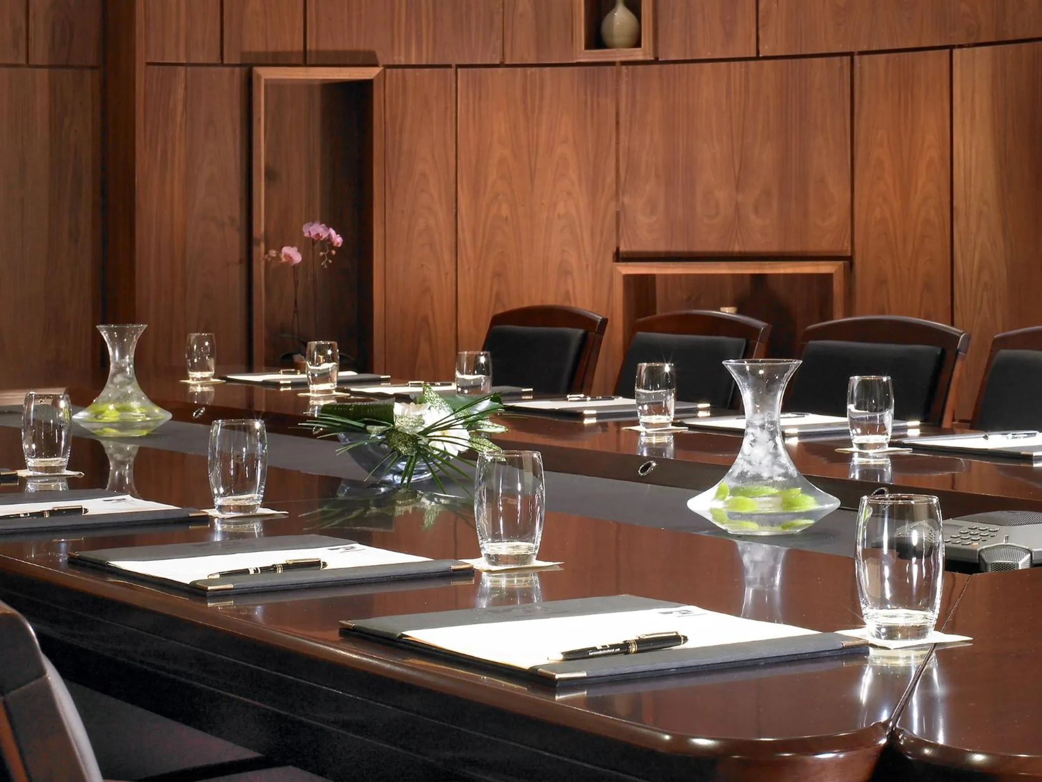 Meeting/conference room in Horse & Jockey Hotel