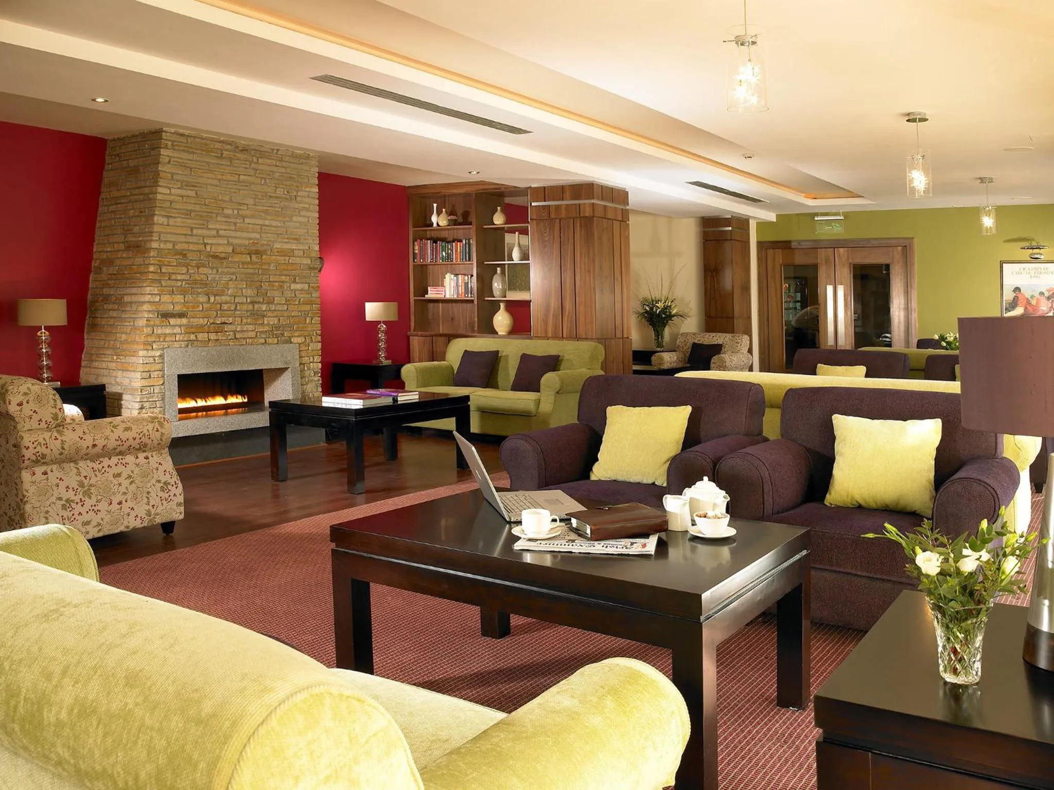 Lobby or reception in Horse & Jockey Hotel