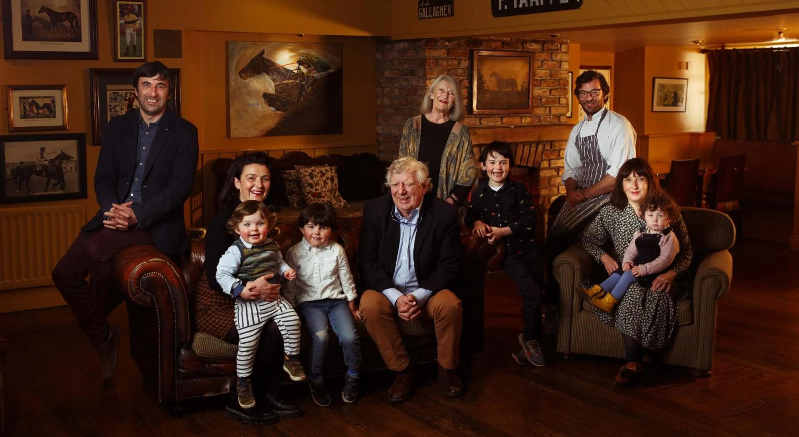 Horse & Jockey Hotel