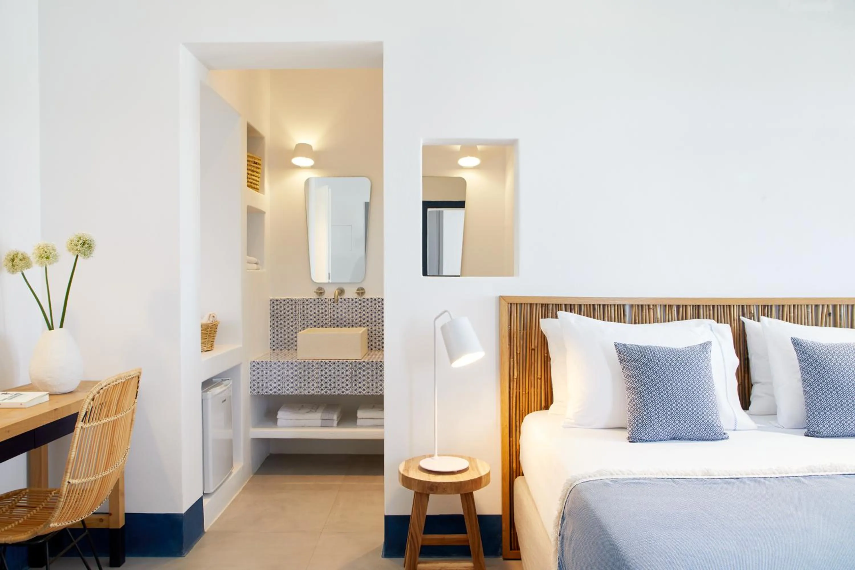 Photo of the whole room, Bed in Milos Breeze Boutique Hotel