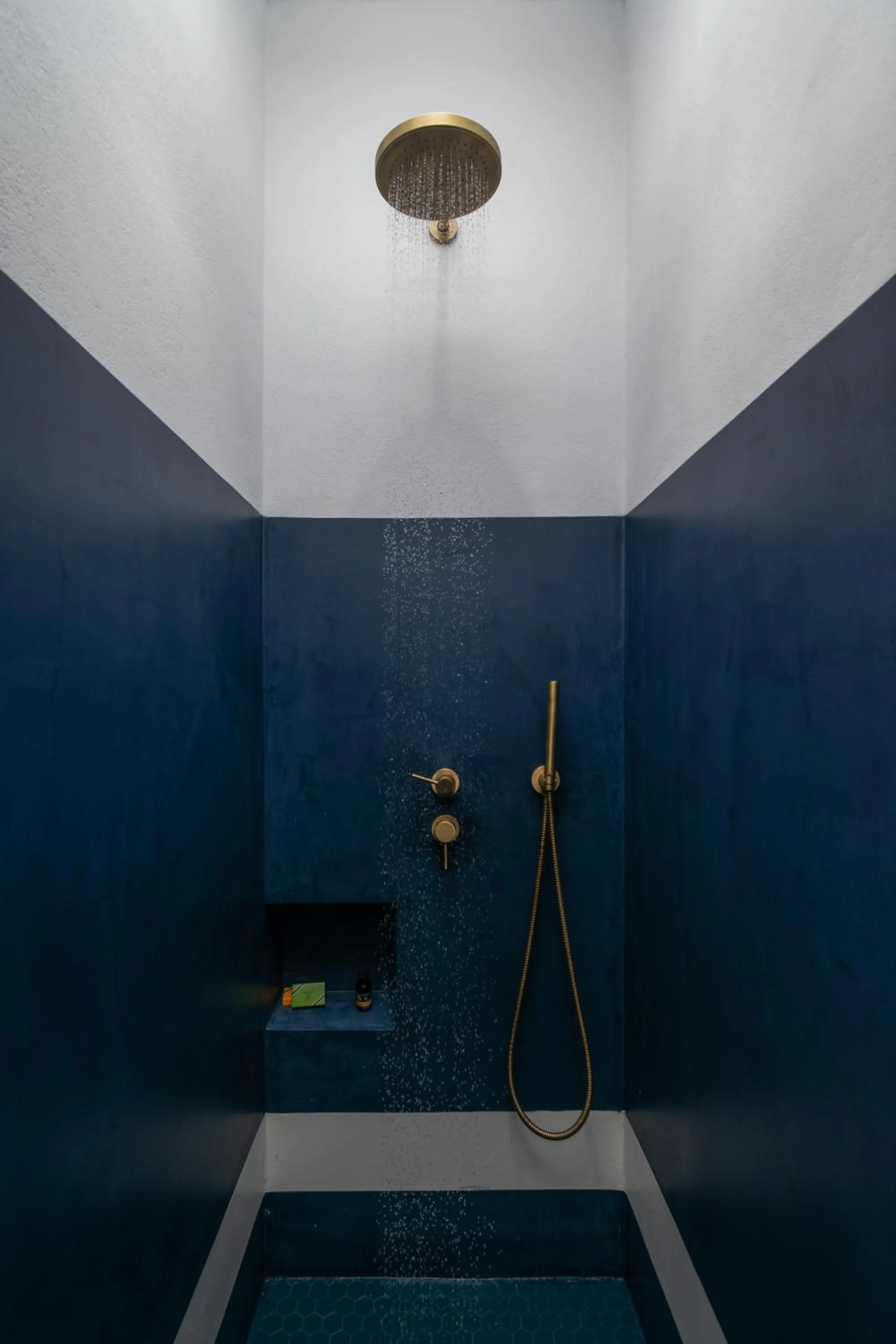 Shower in Milos Breeze Boutique Hotel