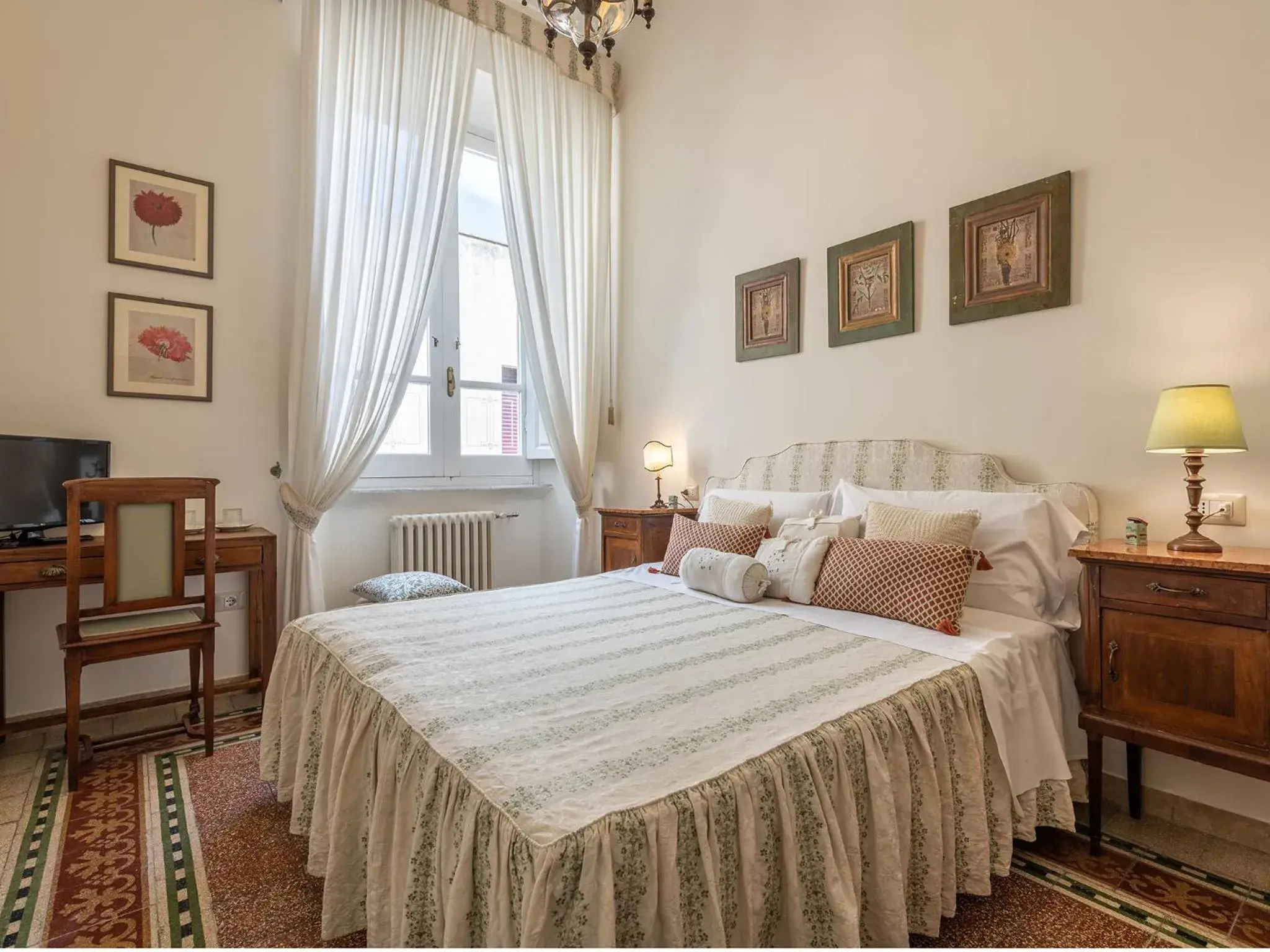 Double or Twin Room with Private Bathroom in Palazzo Santa Caterina Double or Twin Room with Private Bathroom in Palazzo Santa Caterina