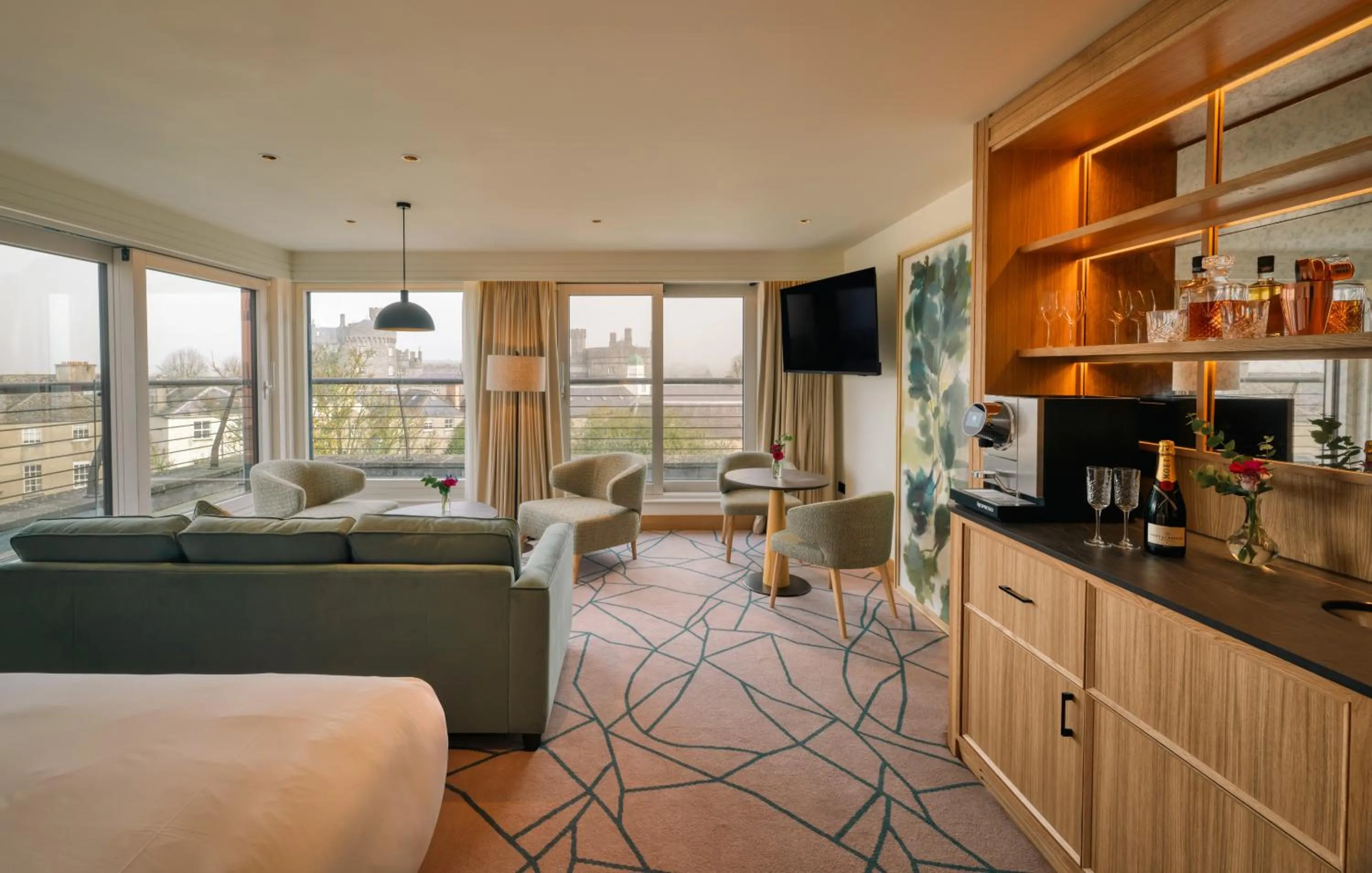 Photo of the whole room in Kilkenny Pembroke Hotel