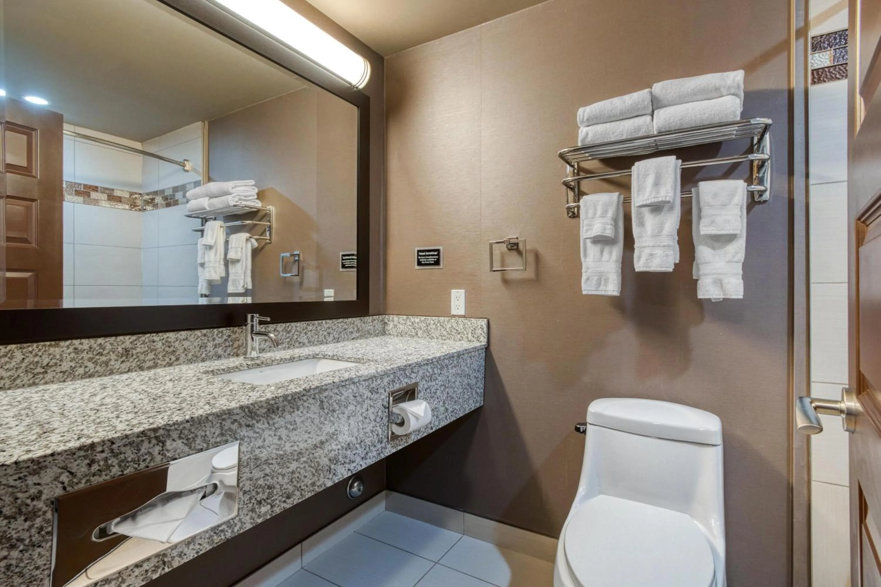 Bathroom in Best Western PLUS Fox Creek
