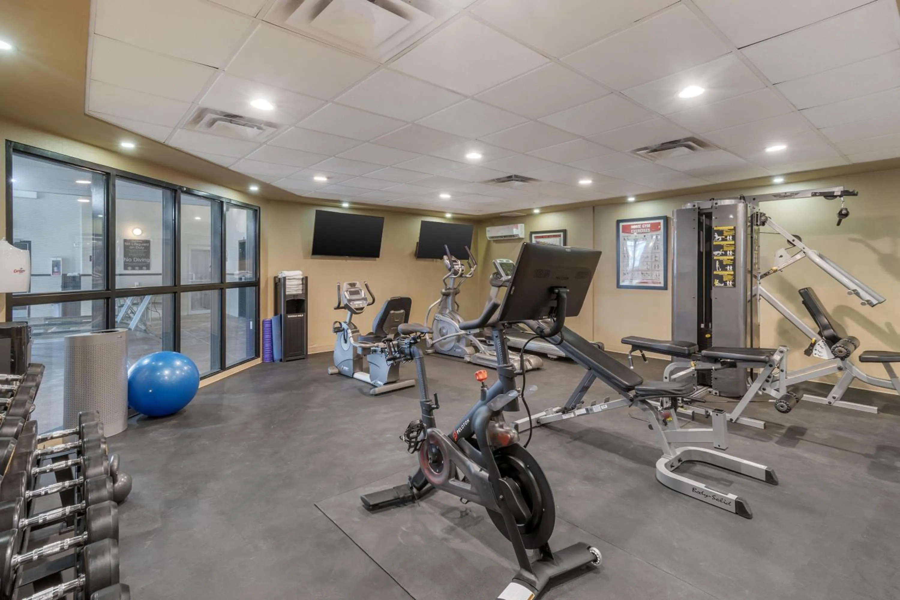Fitness centre/facilities in Best Western PLUS Fox Creek