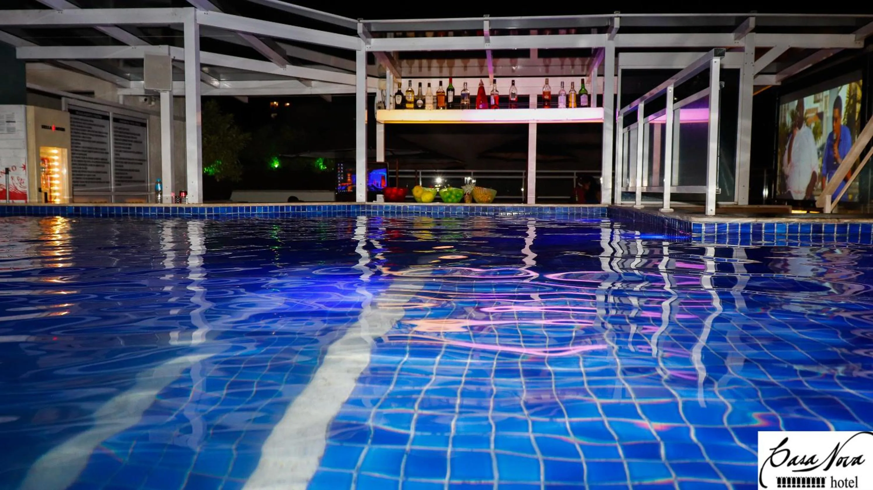 Swimming pool in Casa Nova Hotel