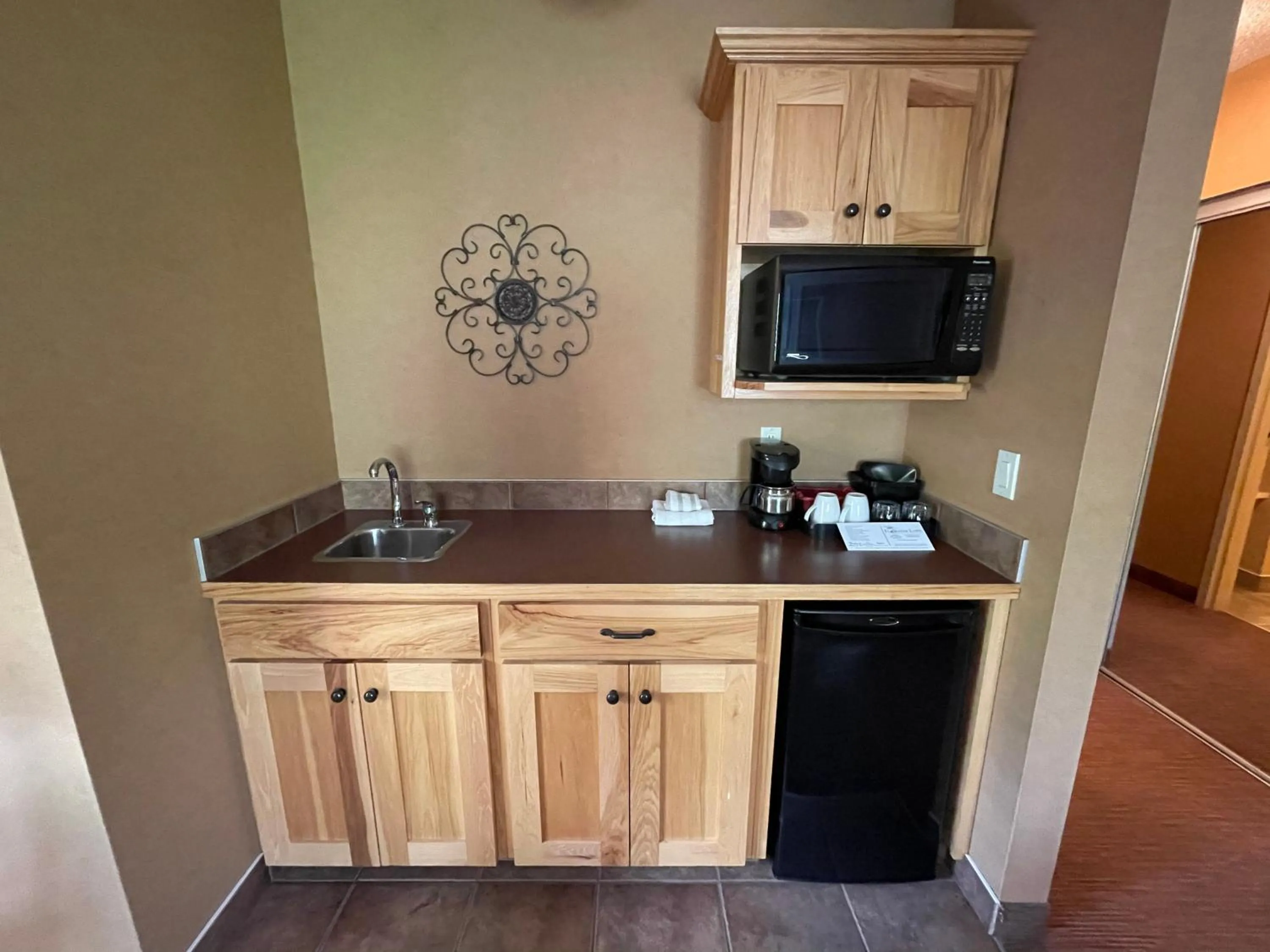 Kitchen or kitchenette in Elkwater Lake Lodge and Resort