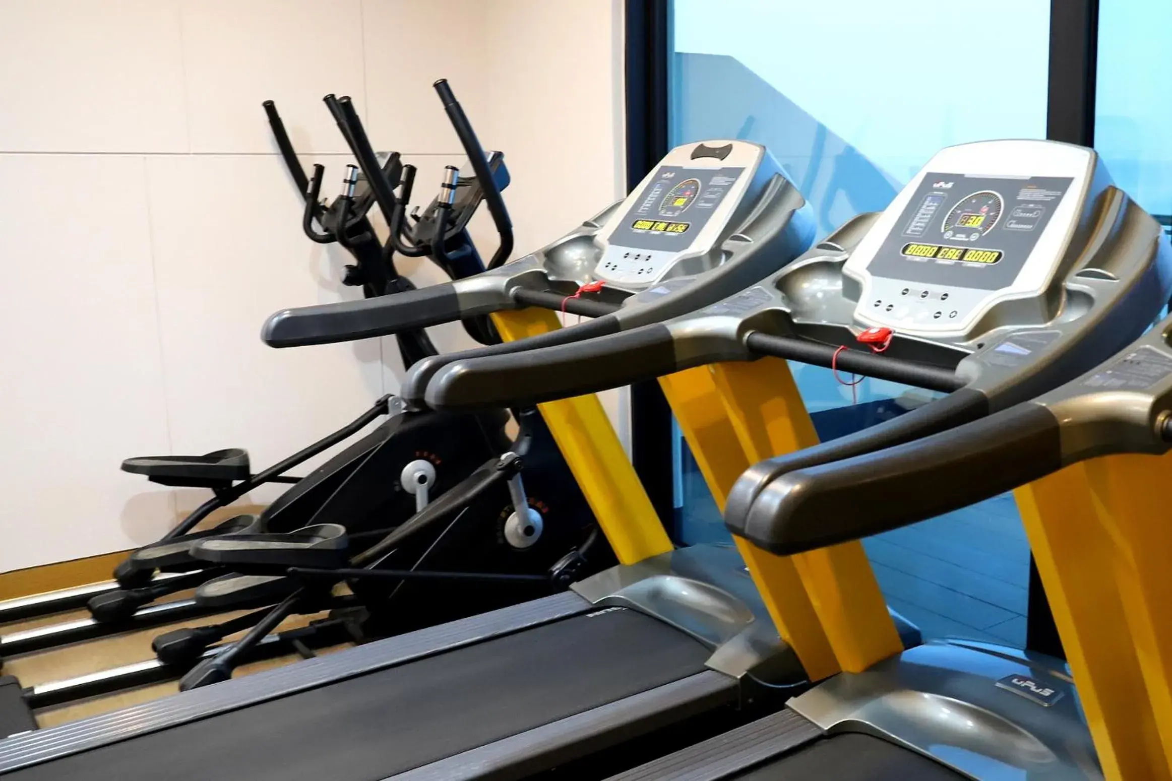 Fitness centre/facilities in Ramada by Wyndham Gangwon Sokcho Fitness centre/facilities in Ramada by Wyndham Gangwon Sokcho