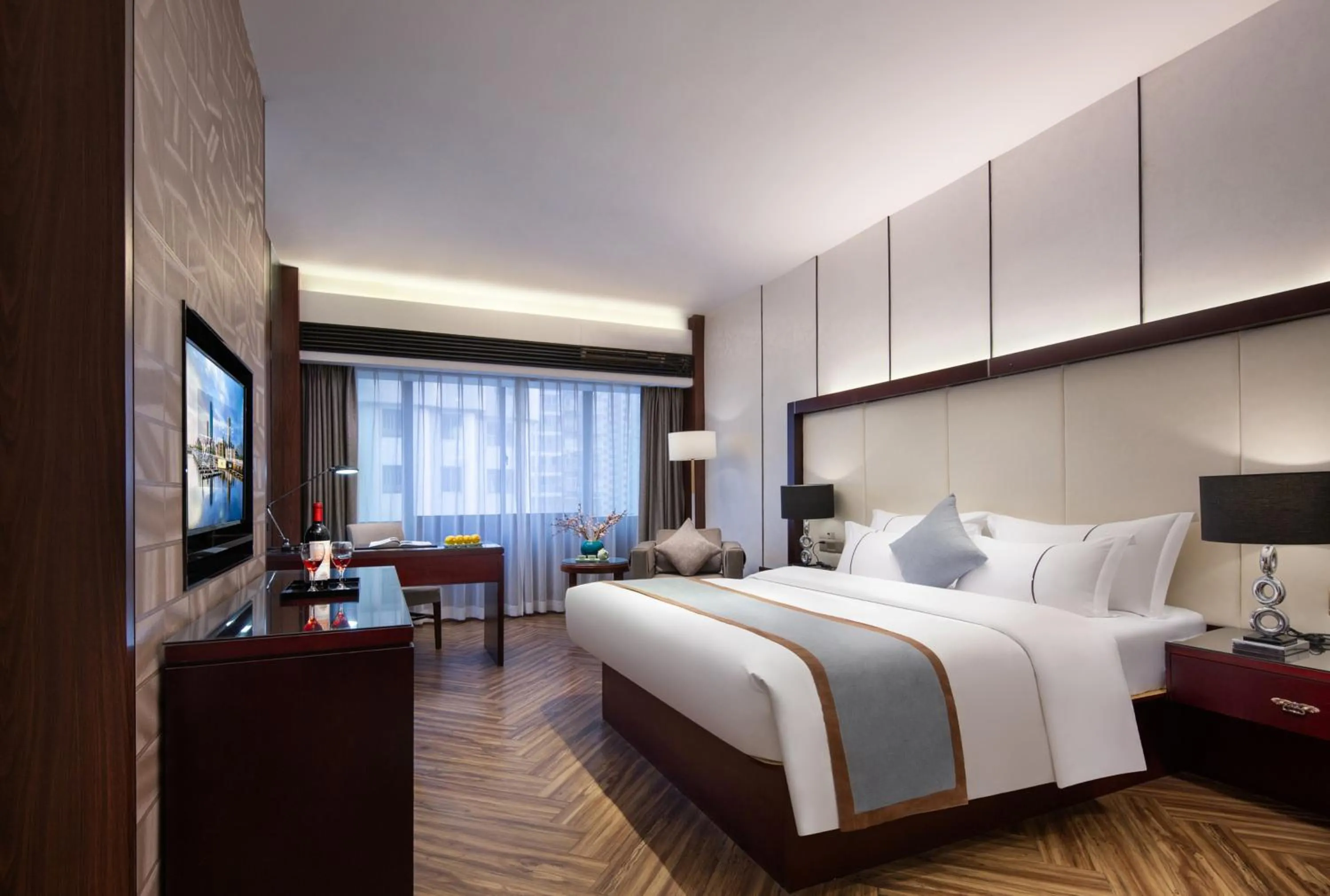 Bed in Mellow Orange Hotel