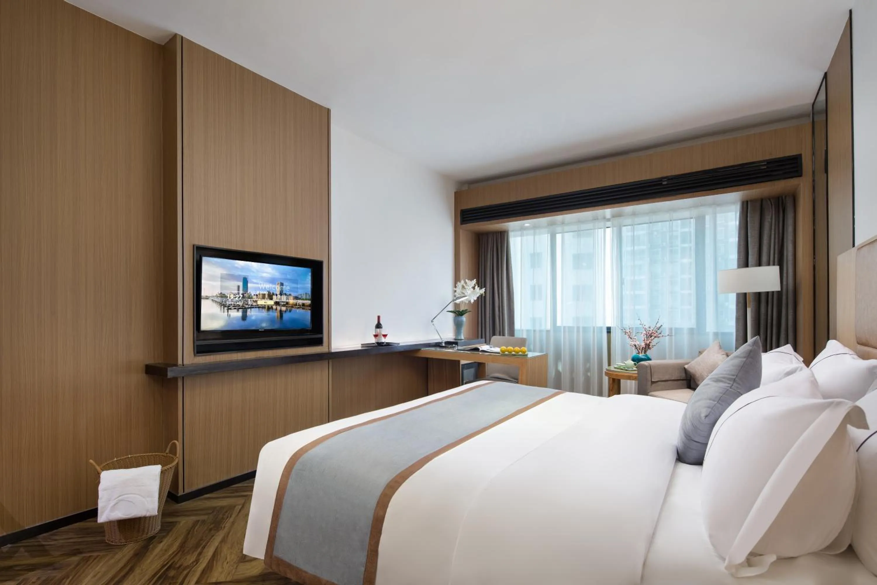 Bed in Mellow Orange Hotel
