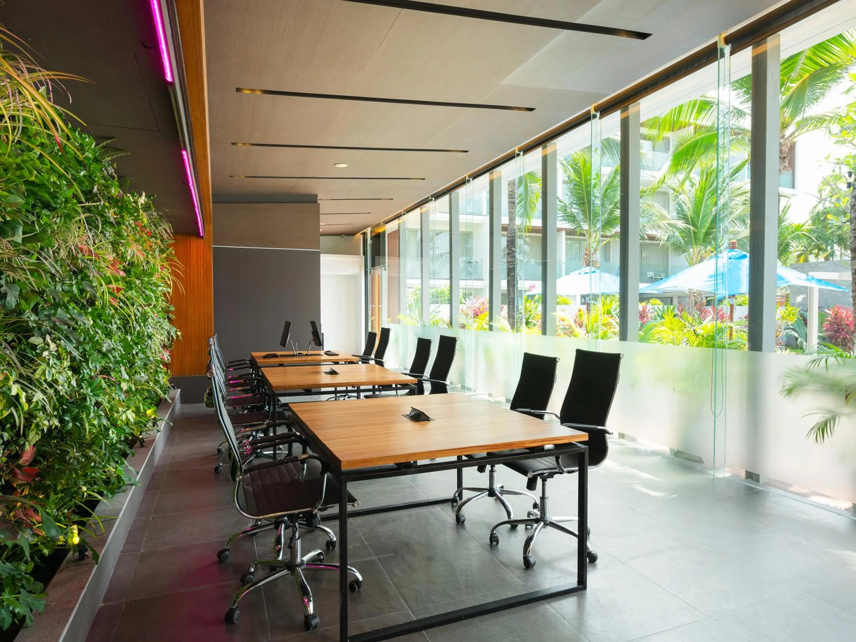 Business facilities in Explorar Koh Samui - Adults Only Resort and Spa