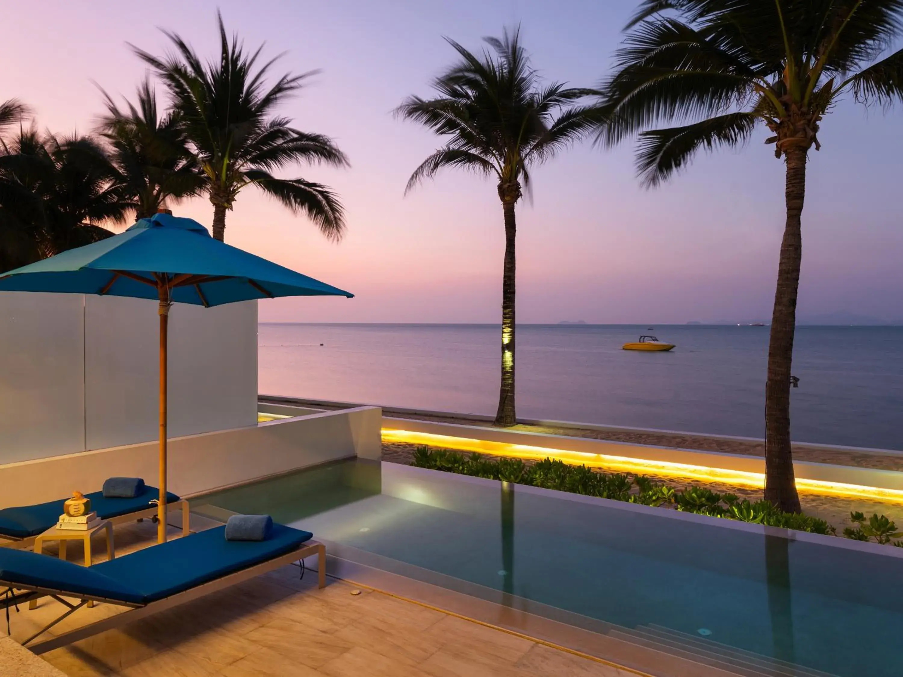 Pool view in Explorar Koh Samui - Adults Only Resort and Spa Pool view in Explorar Koh Samui - Adults Only Resort and Spa