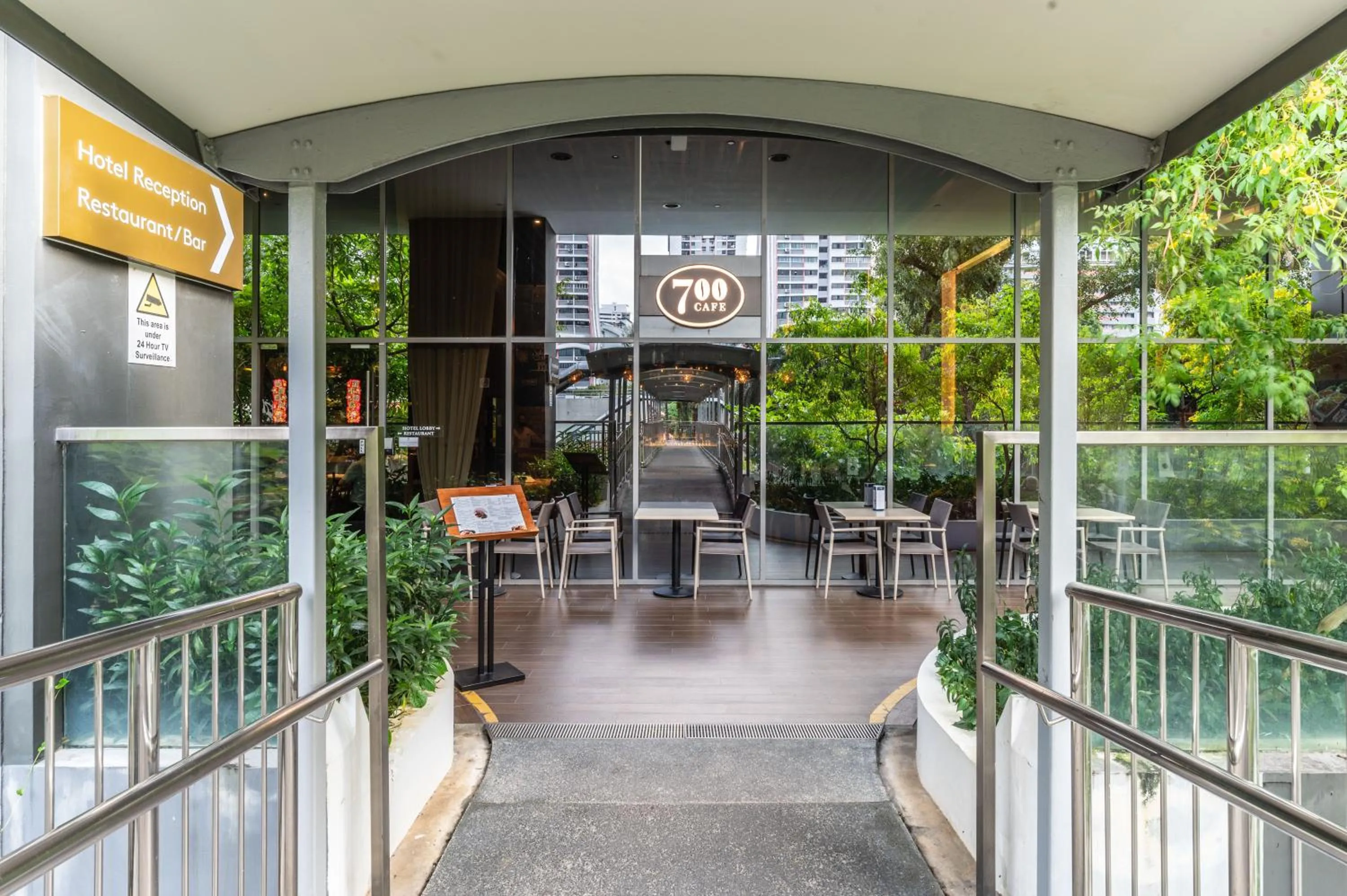 Property building in Hotel Traveltine Downtown Singapore, Trademark Collection